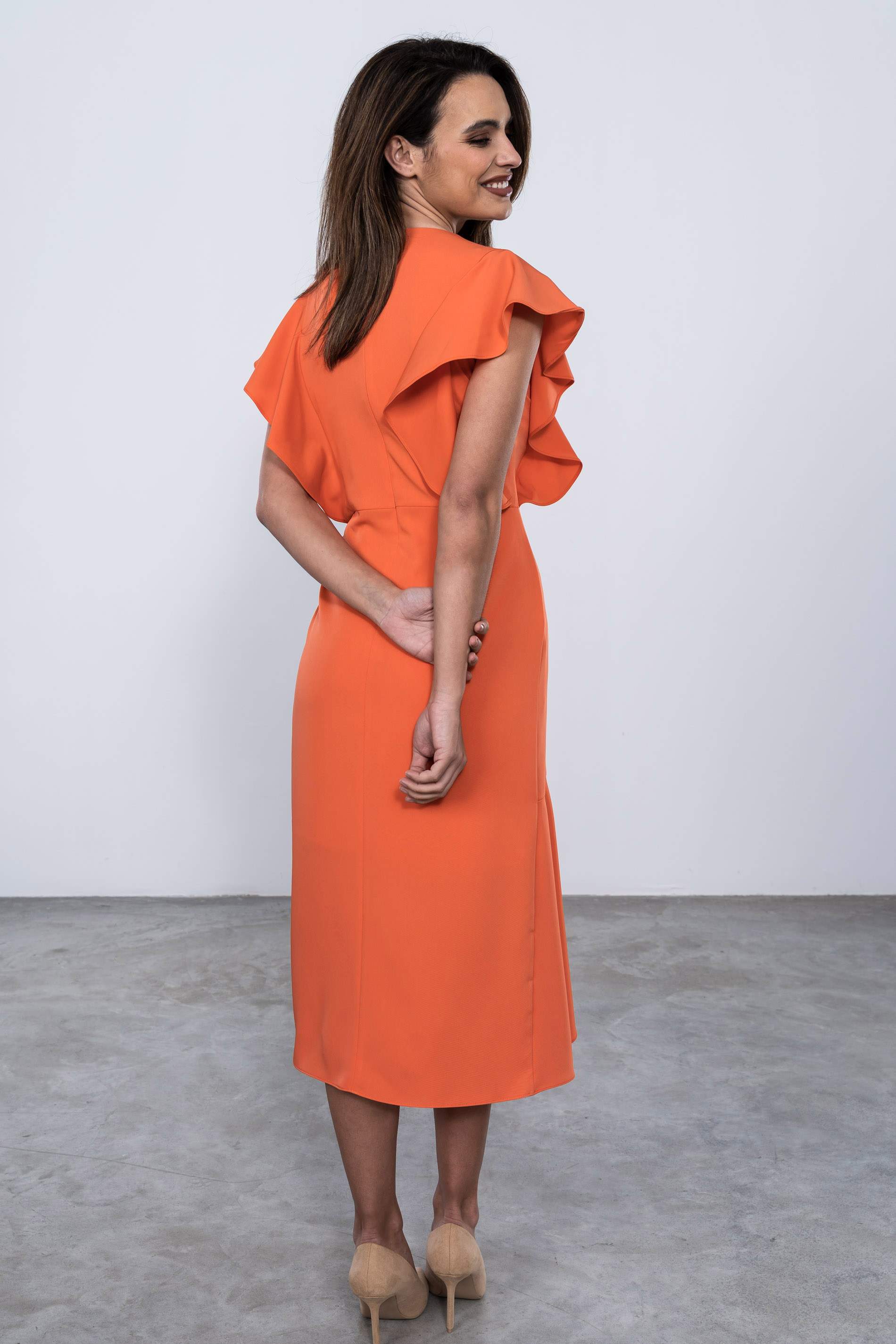 VESTIDO MANGAS CAPAS
