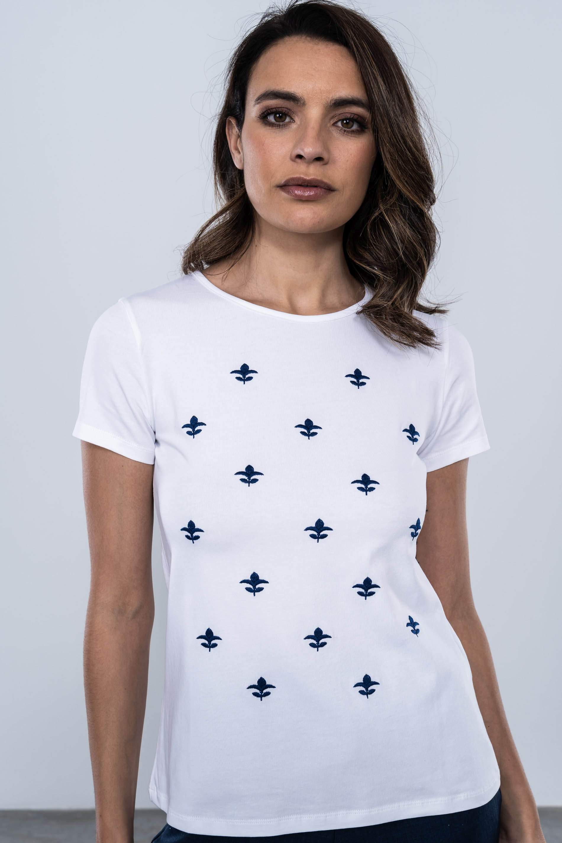 CAMISETA BORDADA SILUETA FLOR