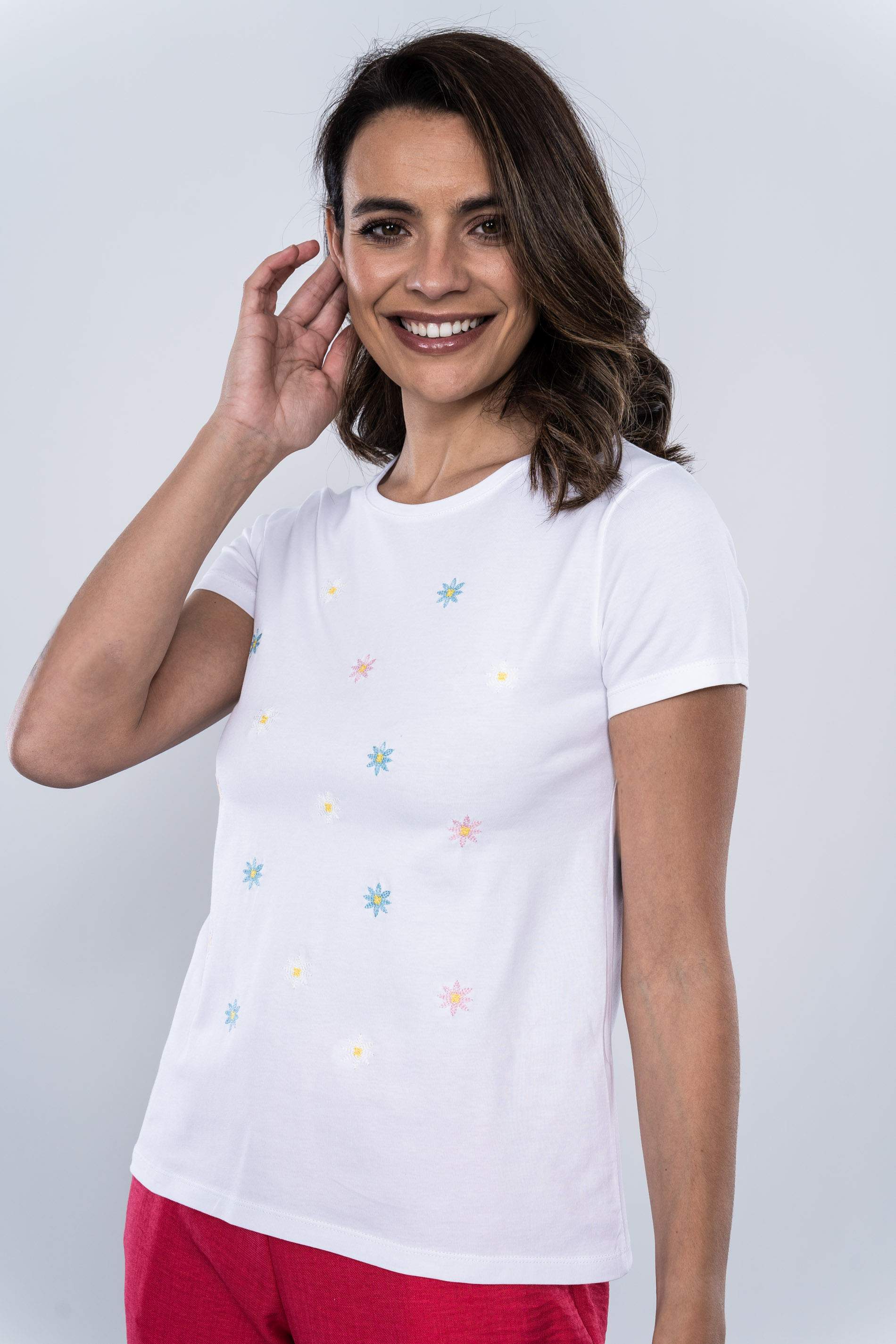 CAMISETA MARGARITAS BORDADAS