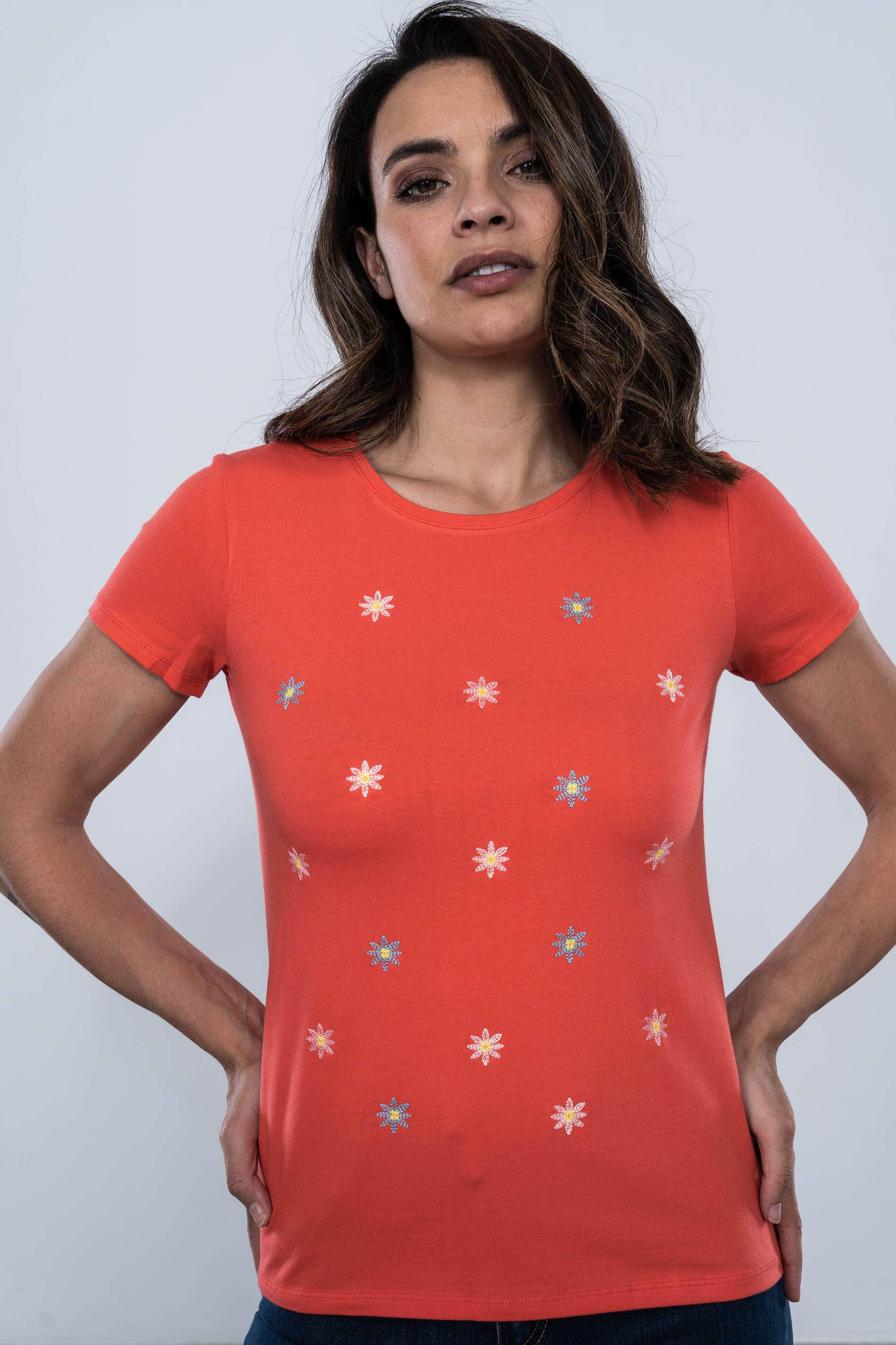 CAMISETA MARGARITAS BORDADAS