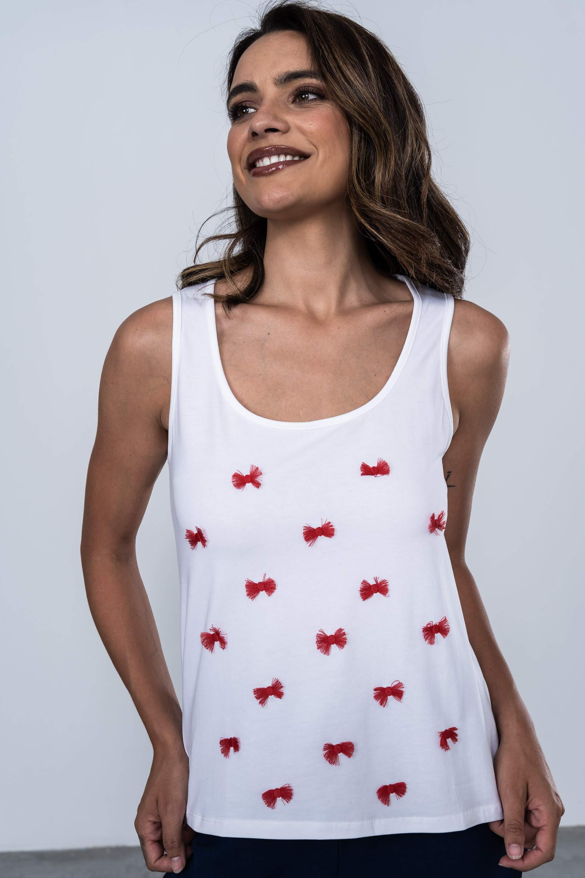 CAMISETA LAZOS DESFLECADOS MS