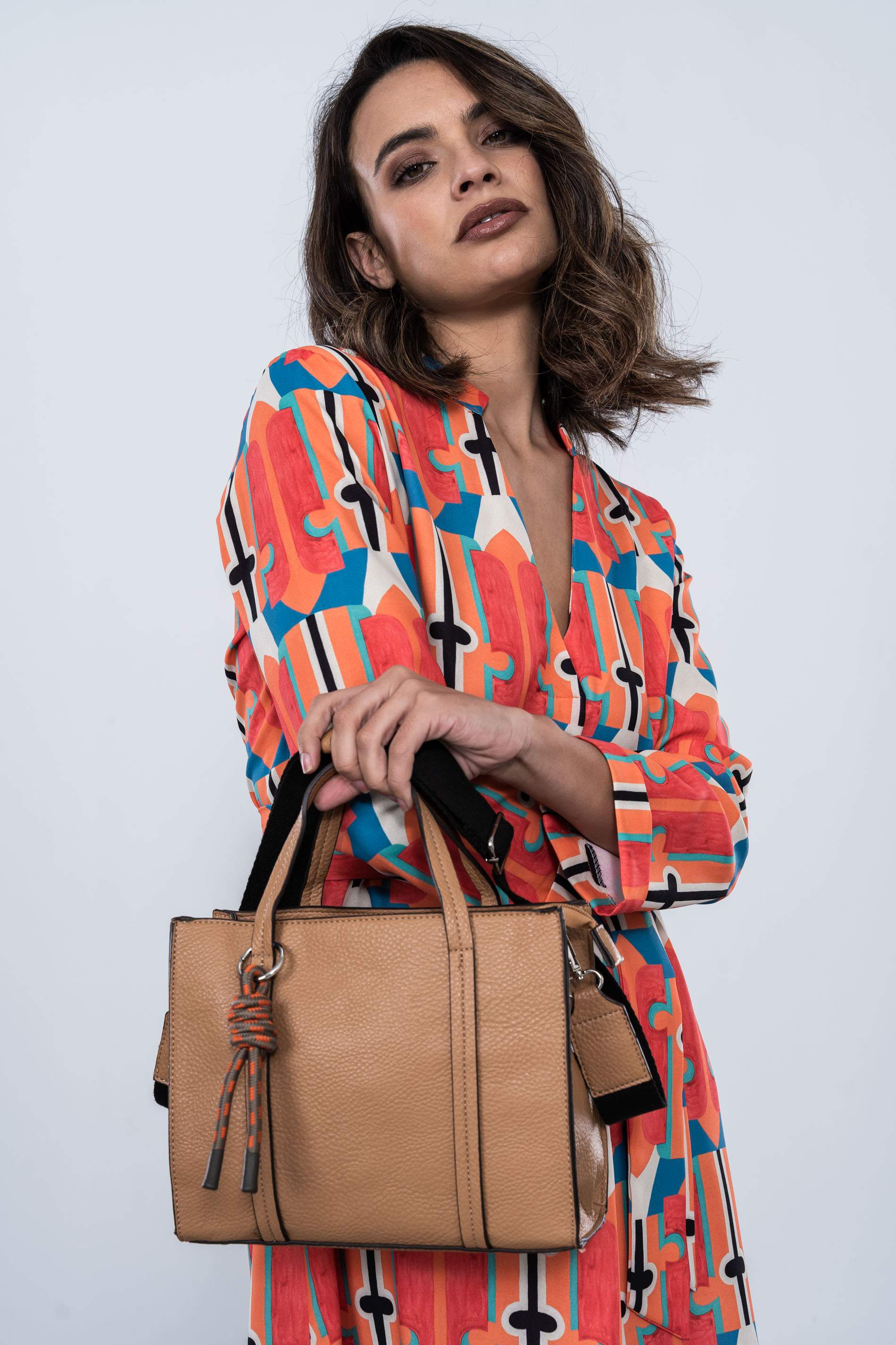 BOLSO DOBLE ASA CAMEL