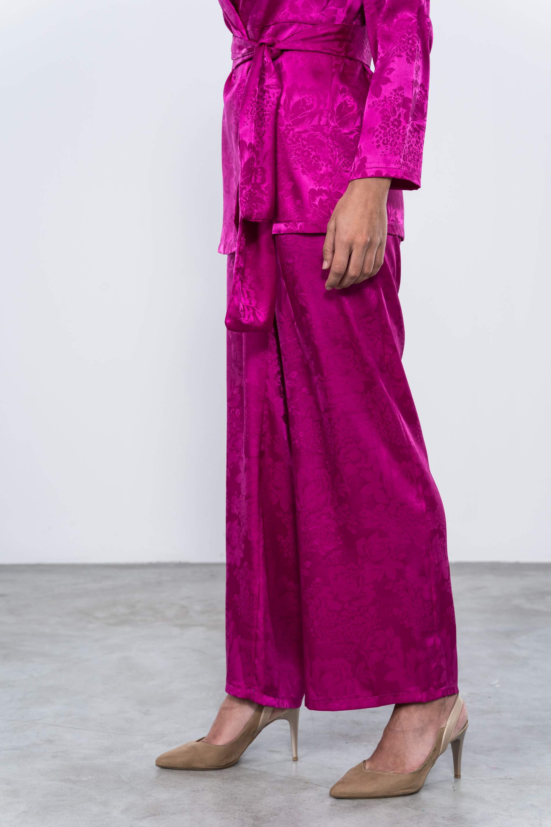 PANTALON SATINADO JACQUARD