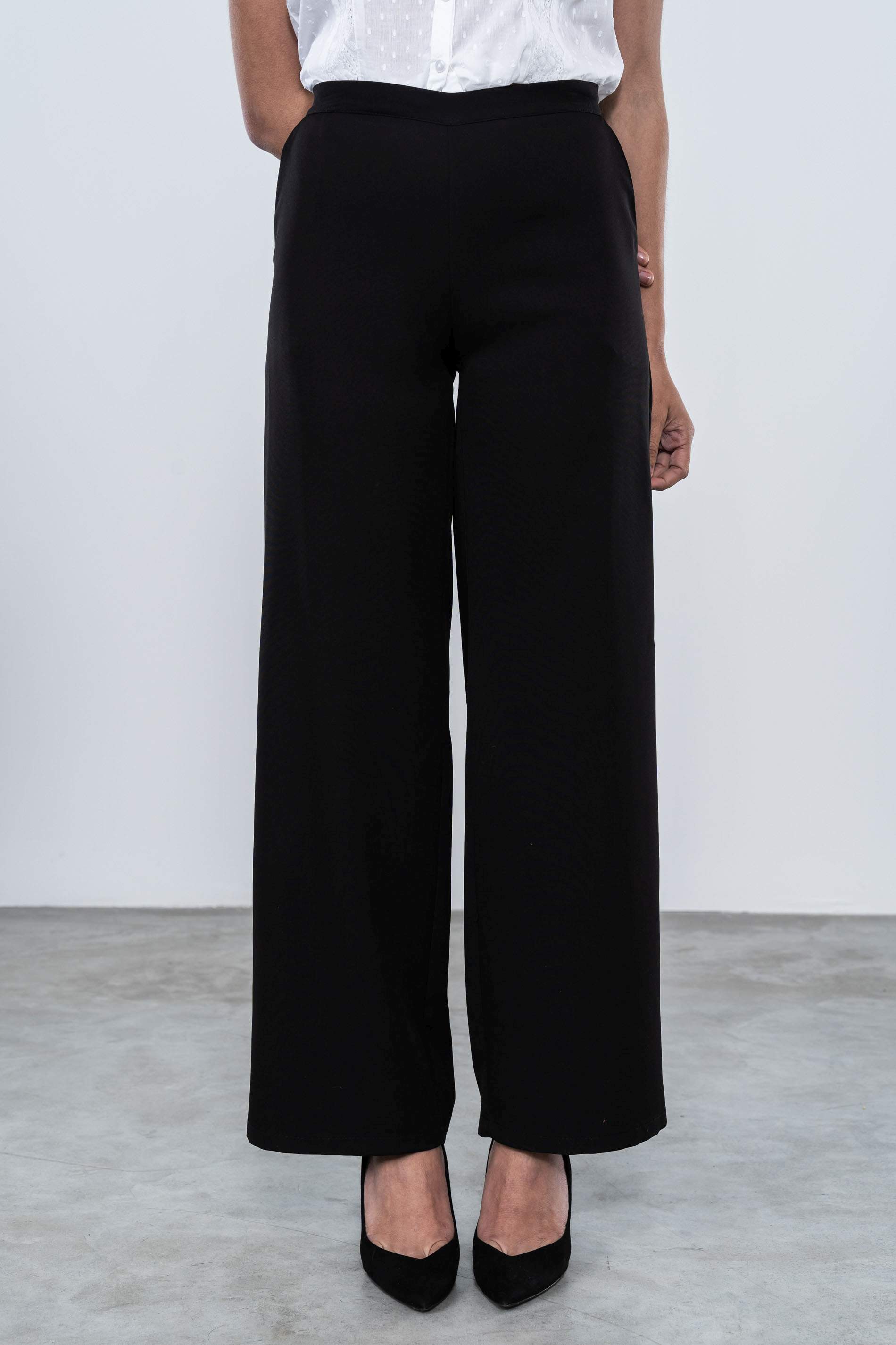 PANTALON VESTIR ANCHO NEGRO