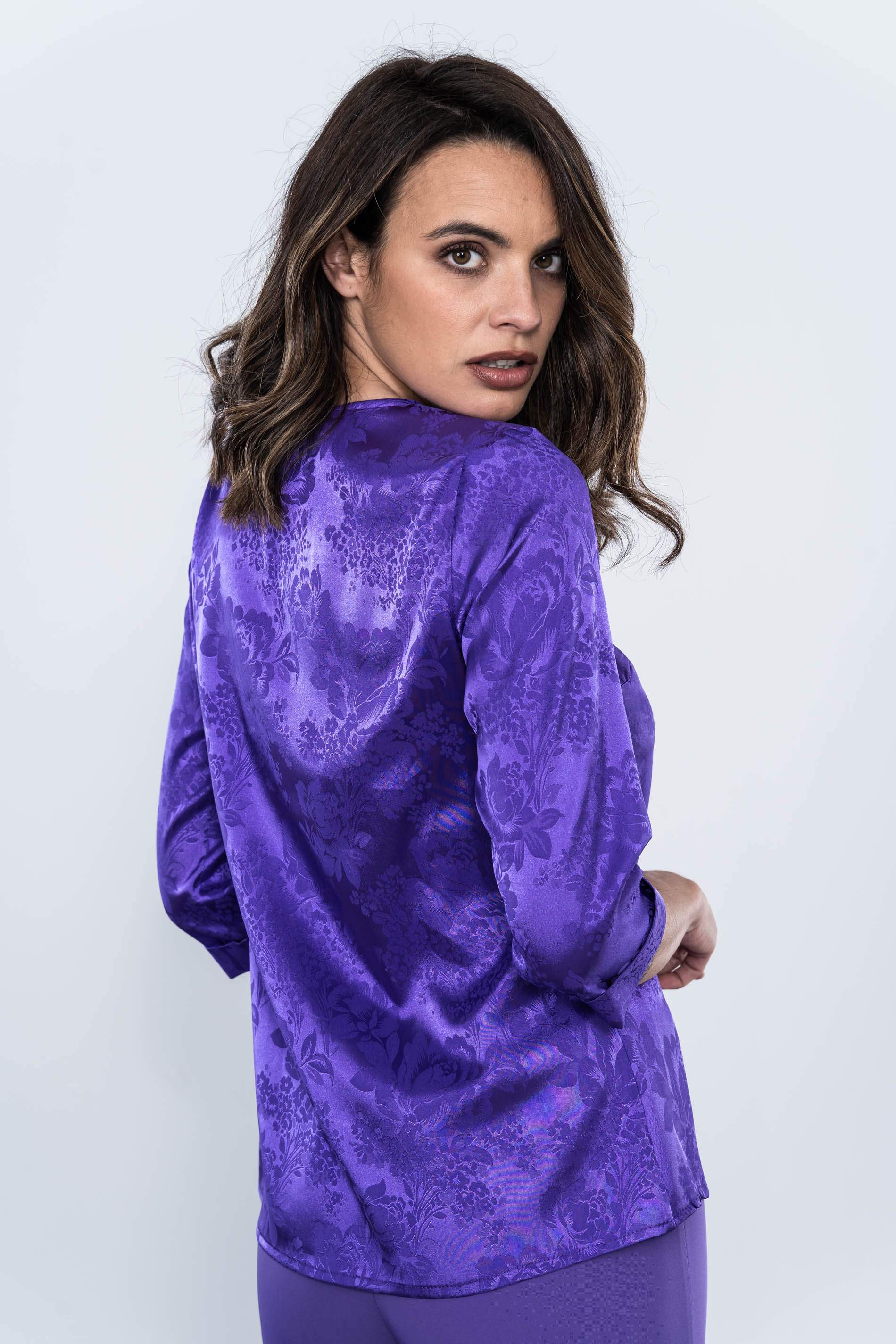 BLUSA SATINADA JACQUARD