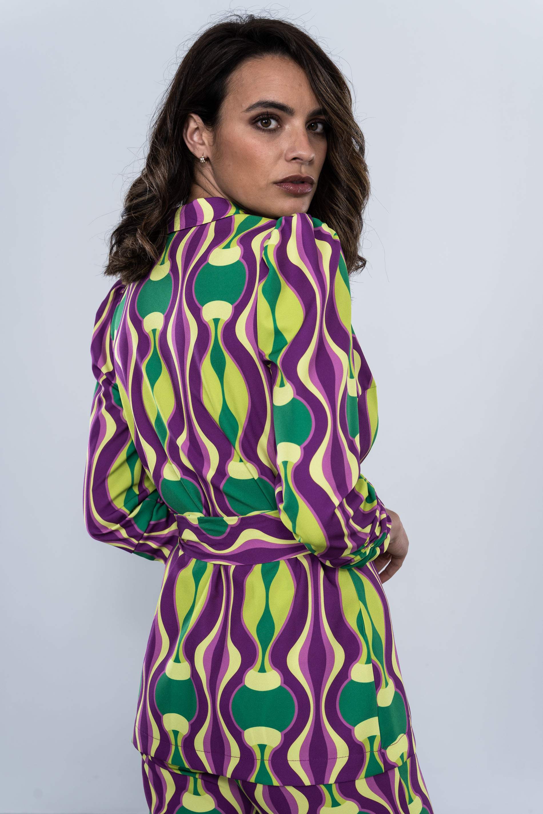 CHAQUETA FRUNCE MANGAS ONDAS