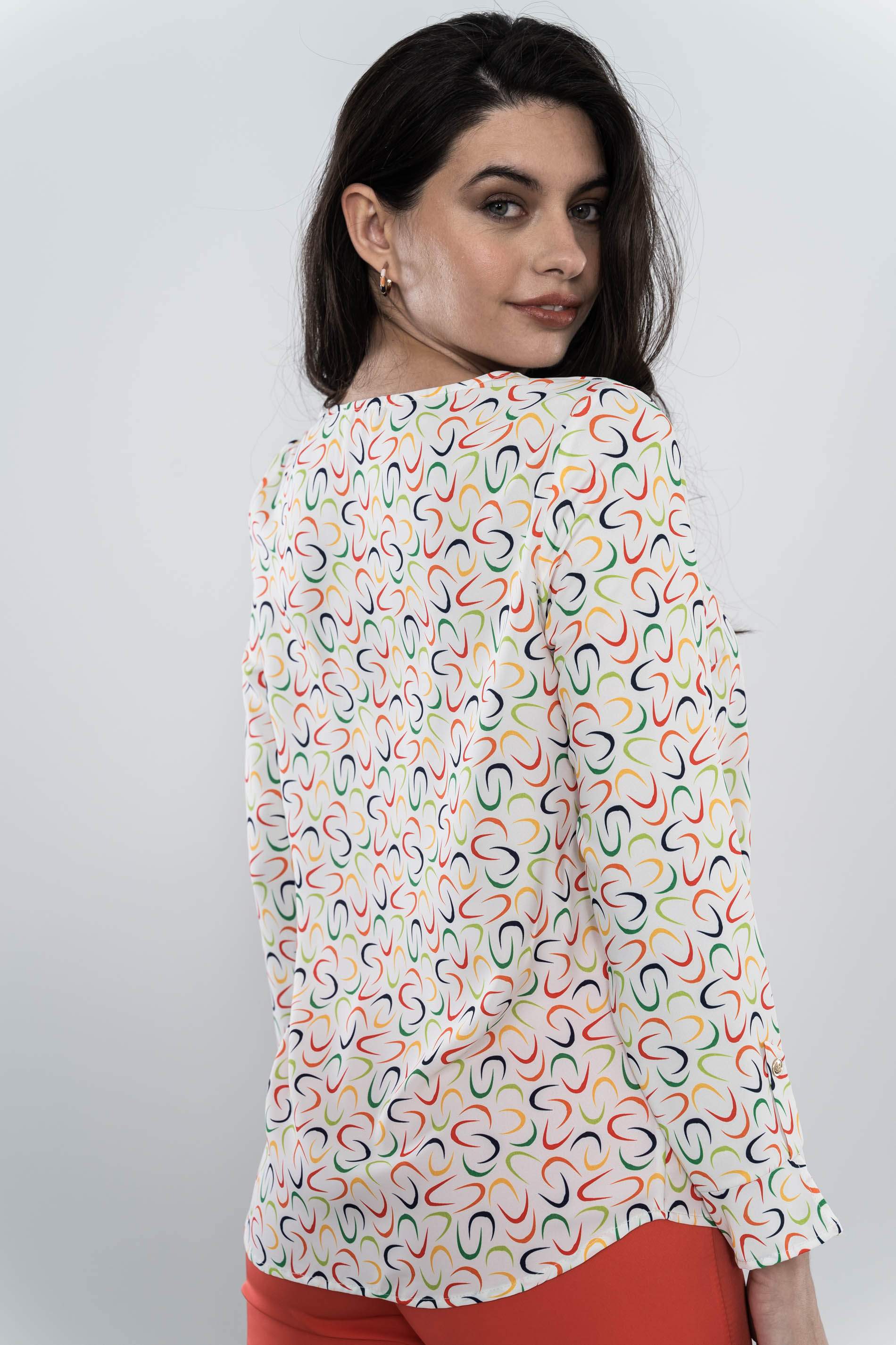 BLUSA ESTAMPADA GEOMETRICOS