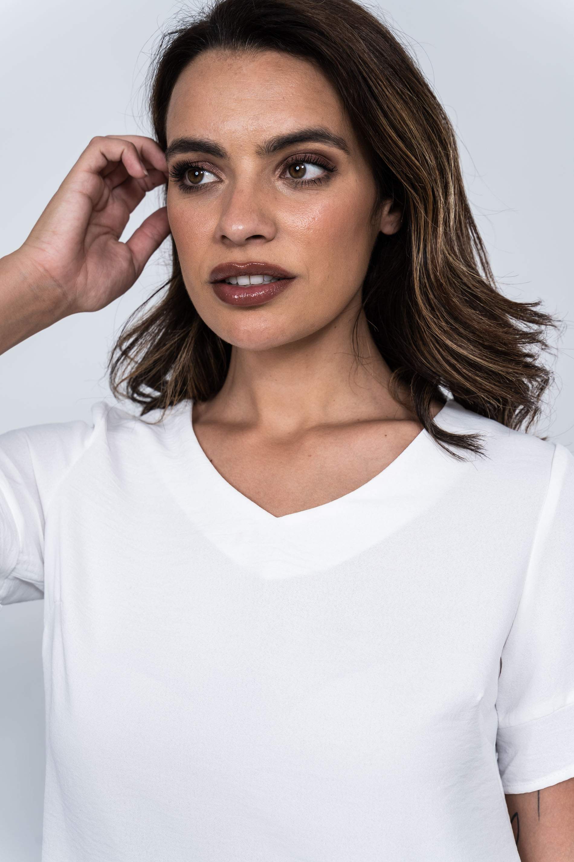BLUSA LACITOS MANGA CORTA CRUDO