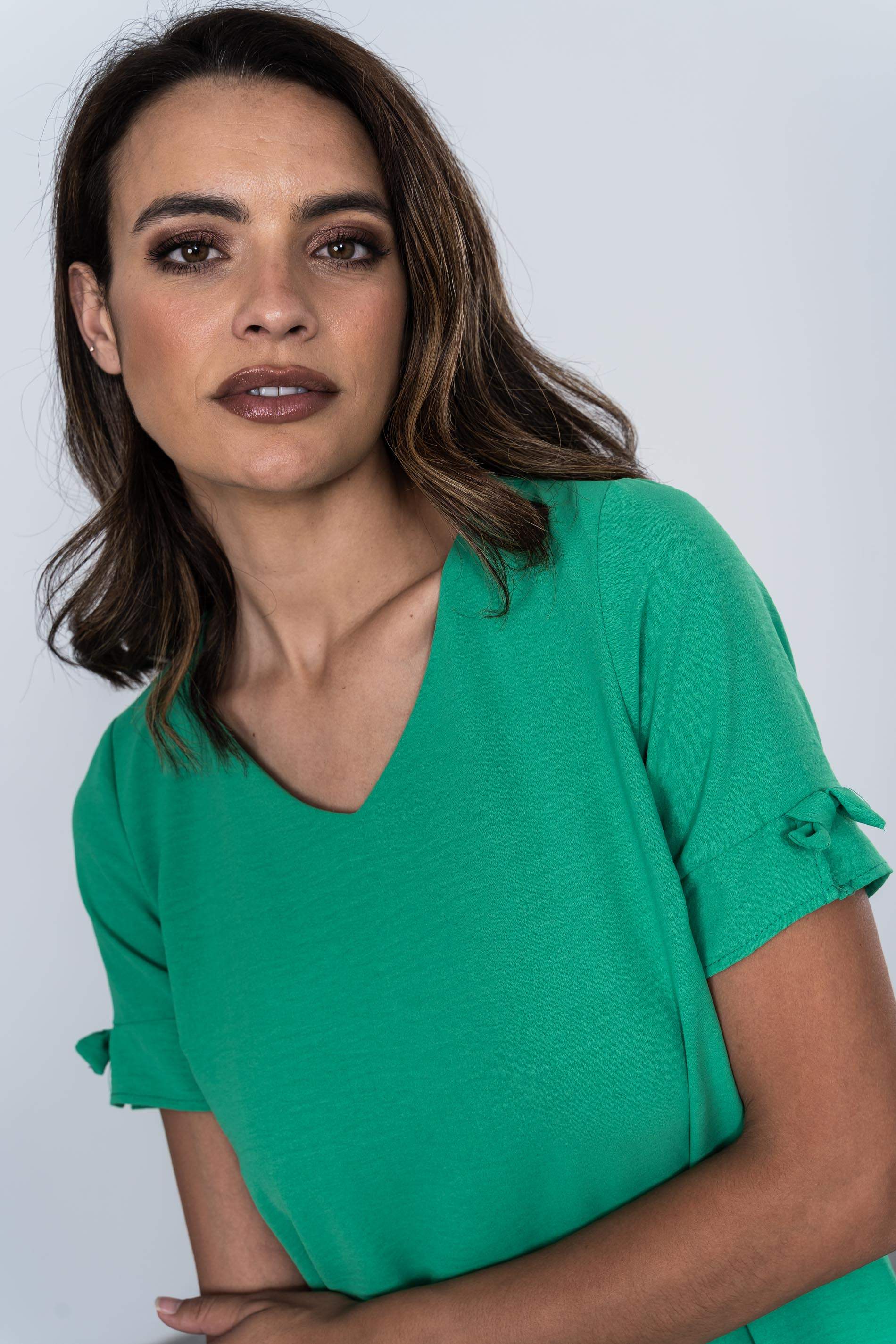 BLUSA LACITOS MANGA CORTA VERDE