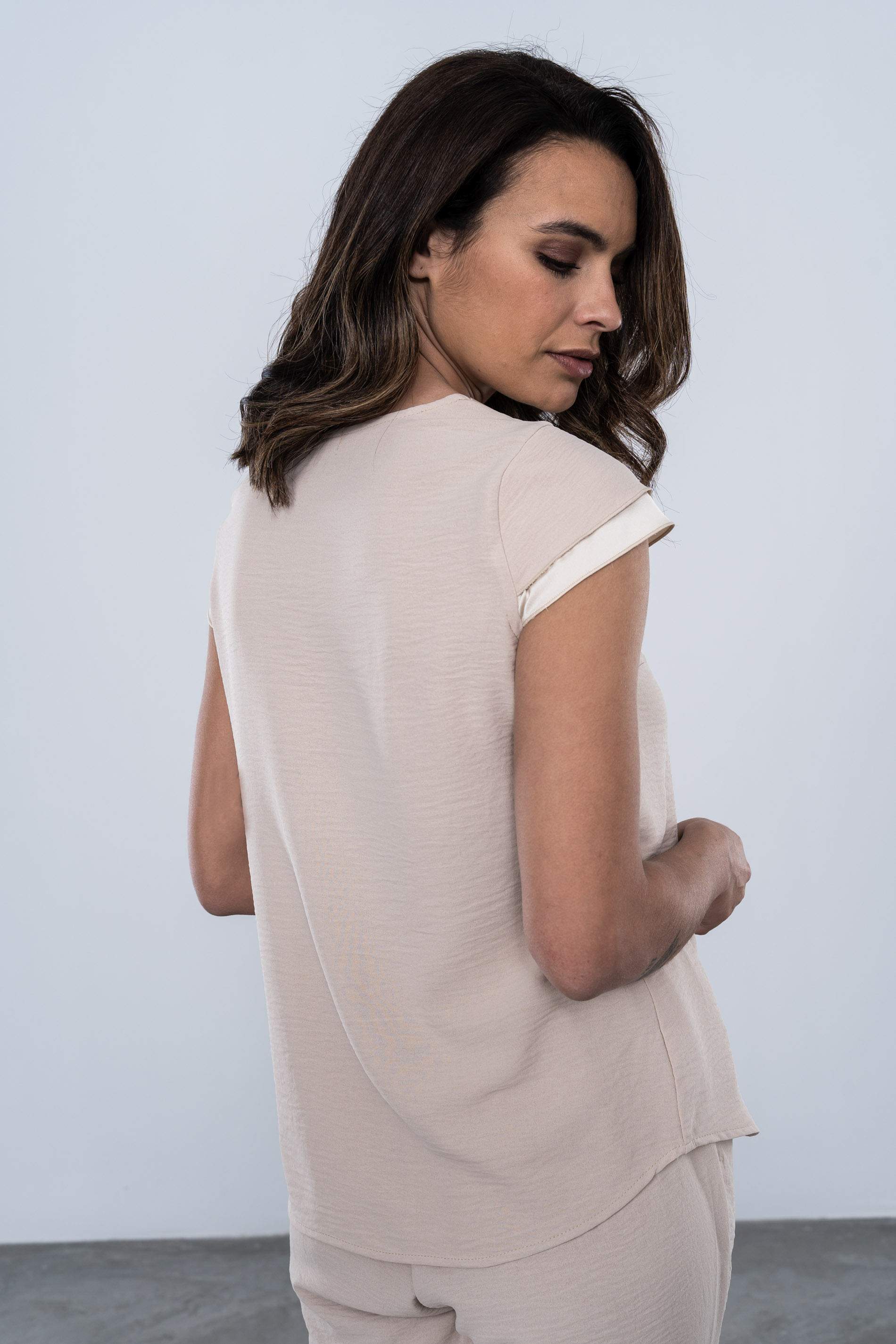 BLUSA COMBINADA SATEN BEIGE