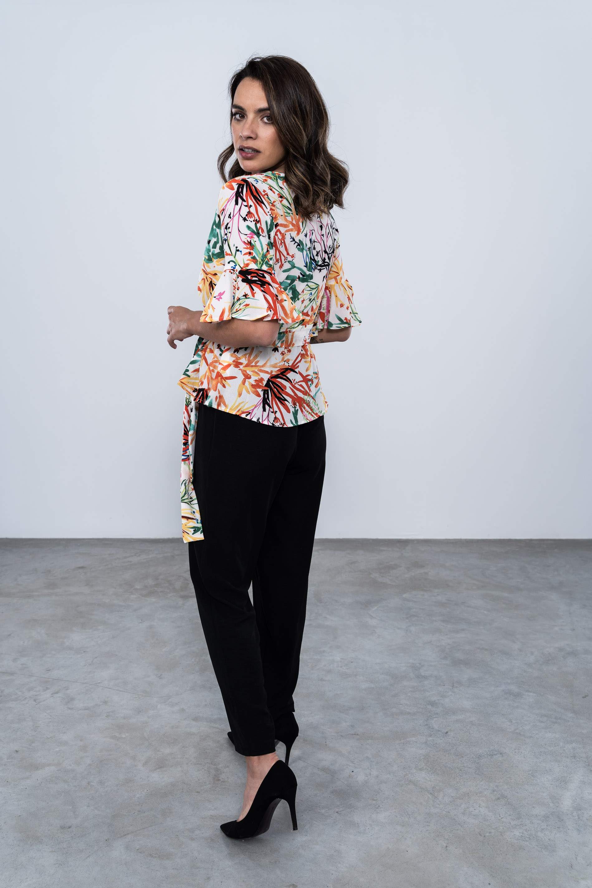 PANTALON HOLGADO CORDON NEGRO