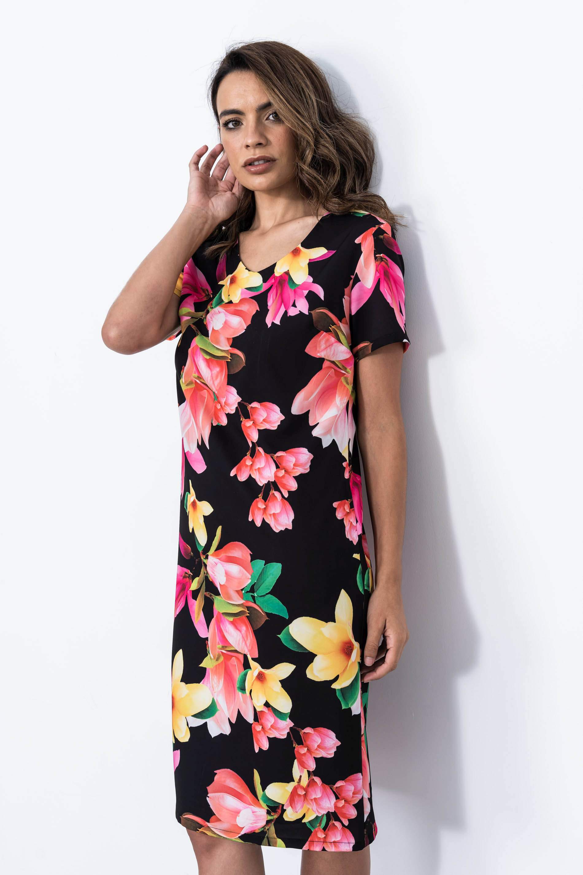 VESTIDO RECTO FLORAL
