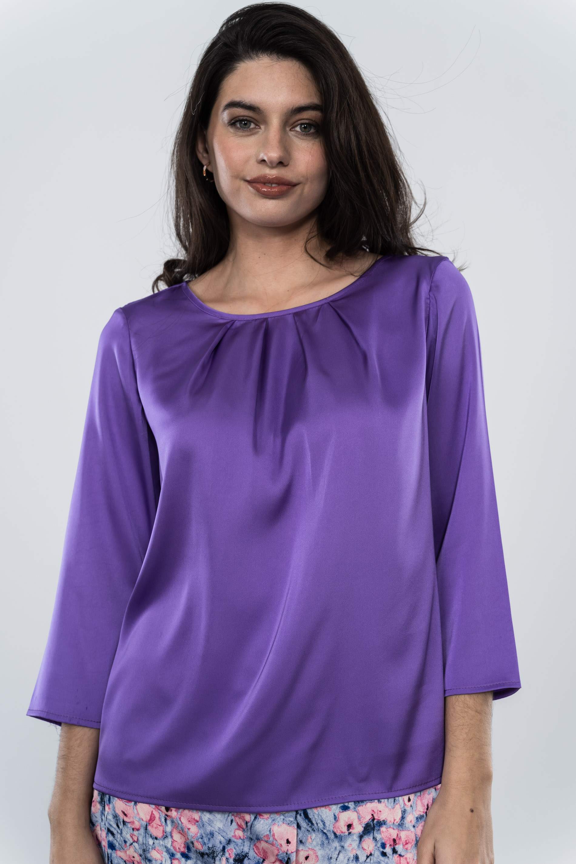 BLUSA PLIEGUES SATINADA VIOLETA