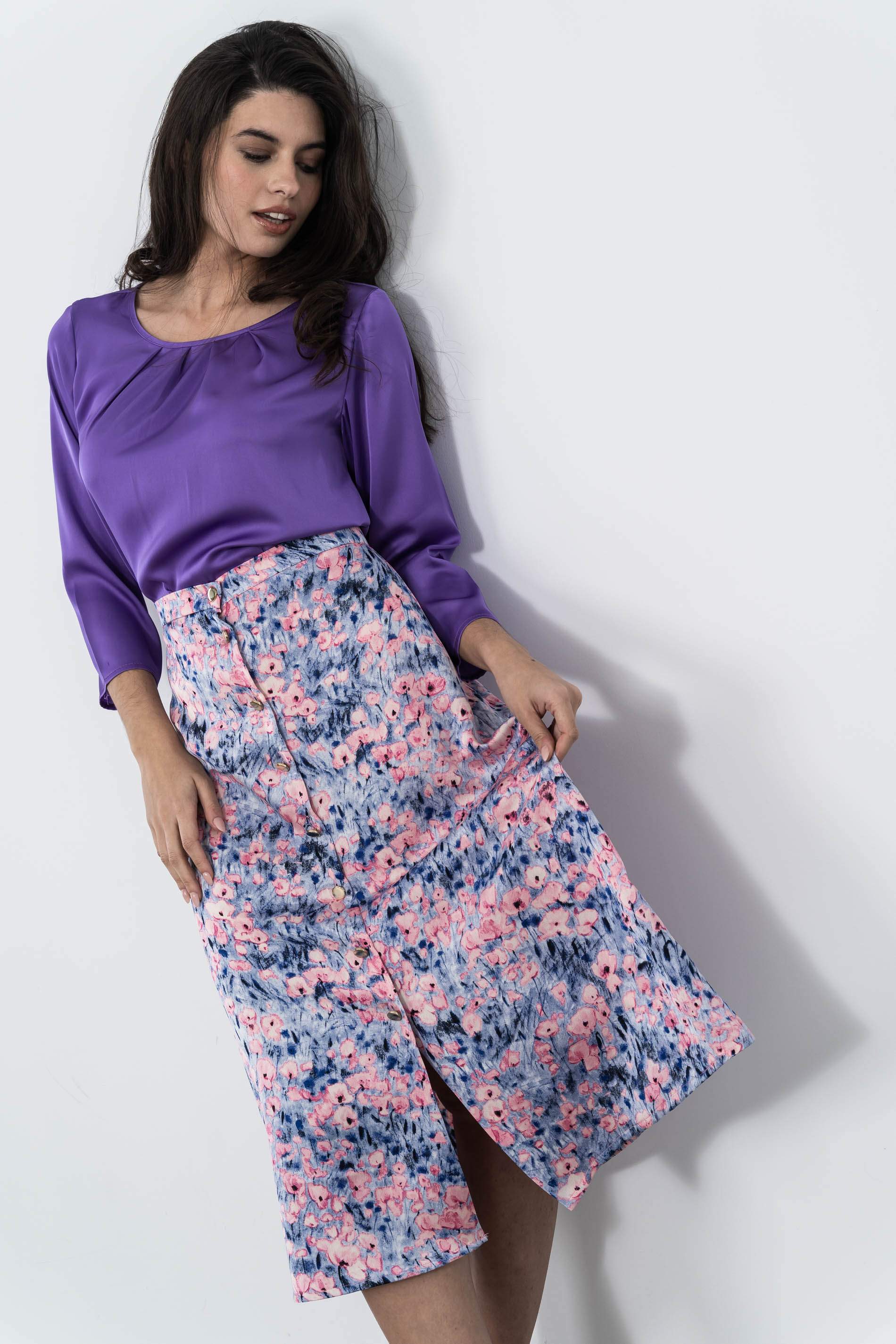BLUSA PLIEGUES SATINADA VIOLETA