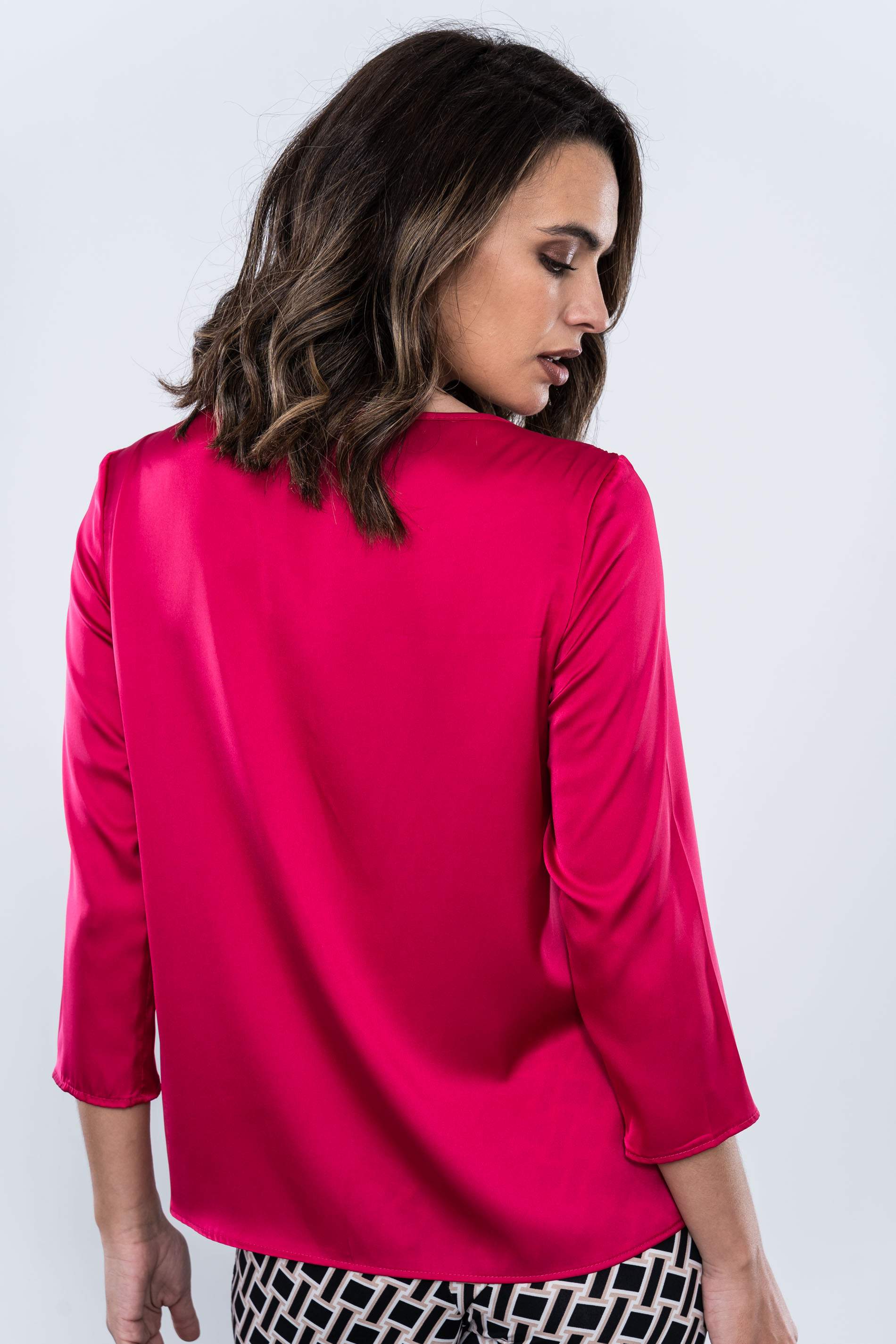 BLUSA PLIEGUES SATINADA FUCSIA