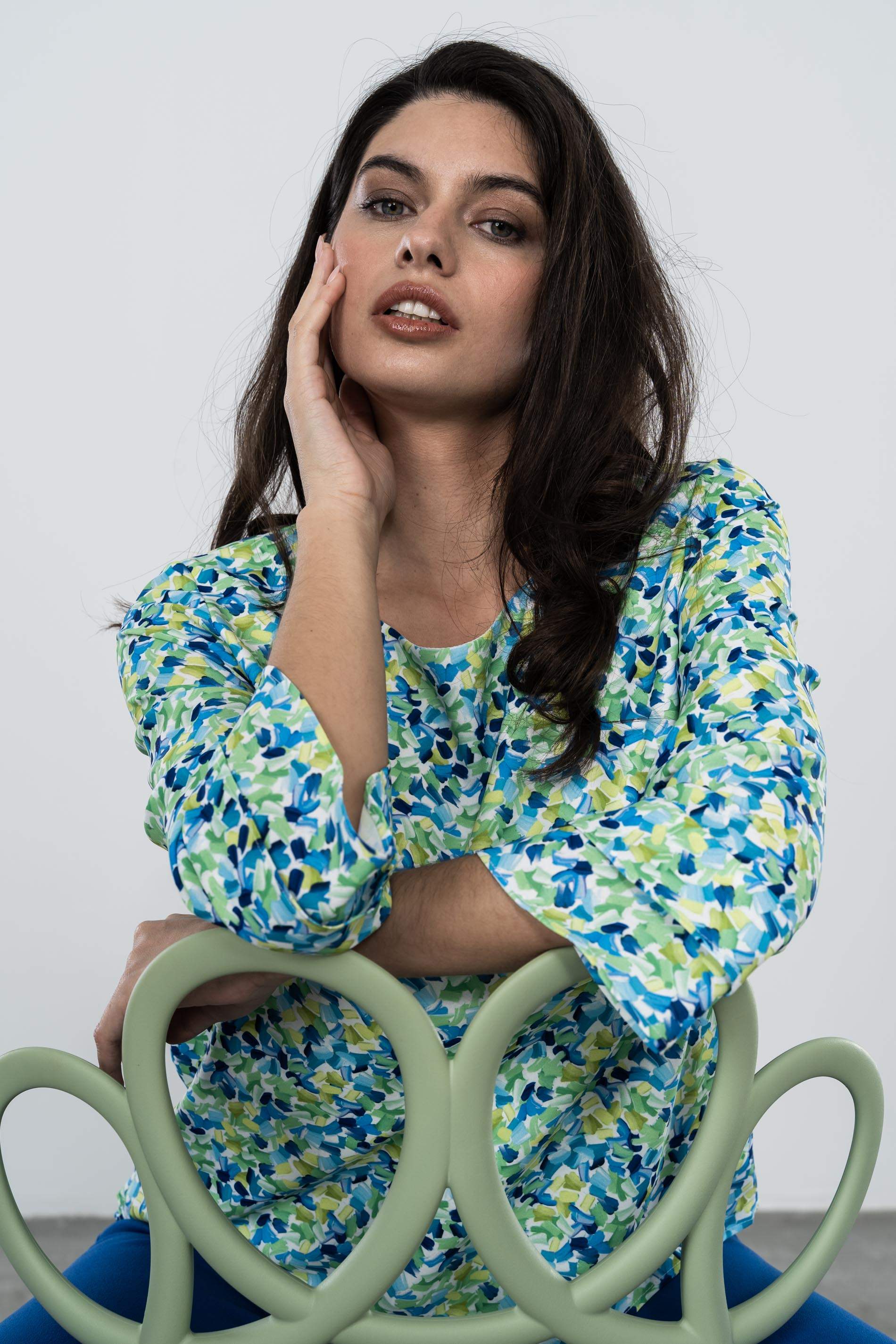 BLUSA DOBLE CAPA PINCELADAS