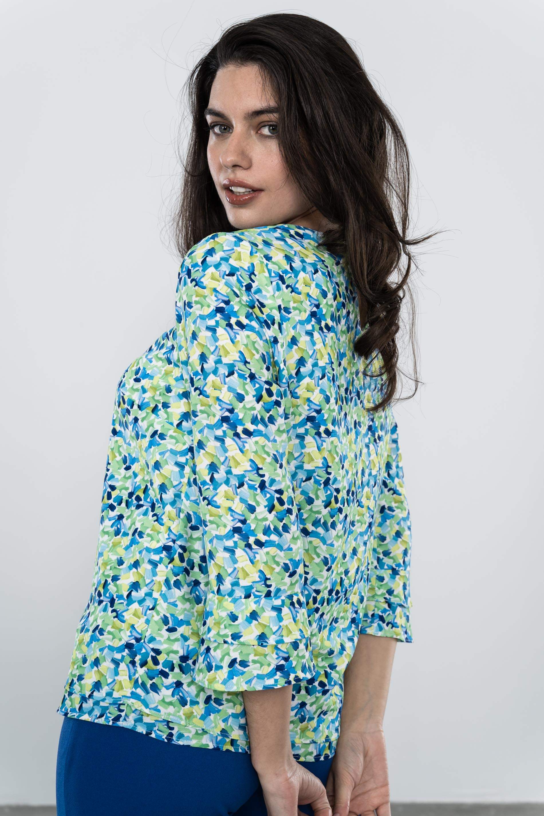 BLUSA DOBLE CAPA PINCELADAS