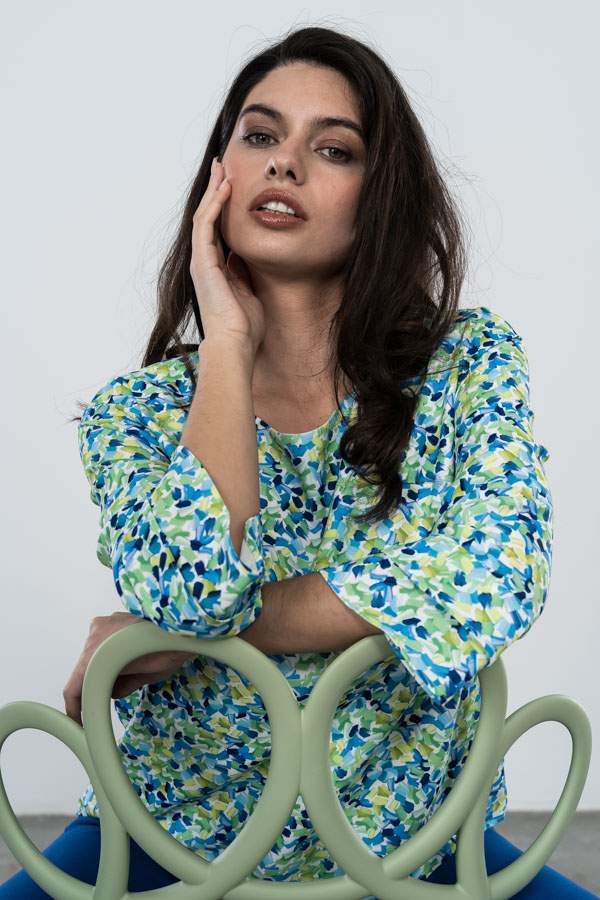 BLUSA DOBLE CAPA PINCELADAS