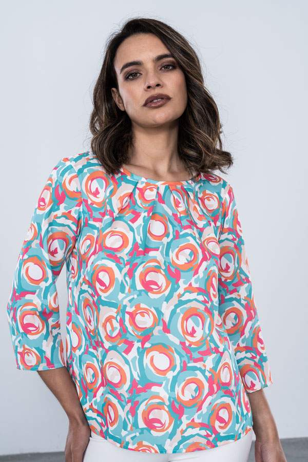 BLUSA PLIEGUES SATINADA CIRCULAR