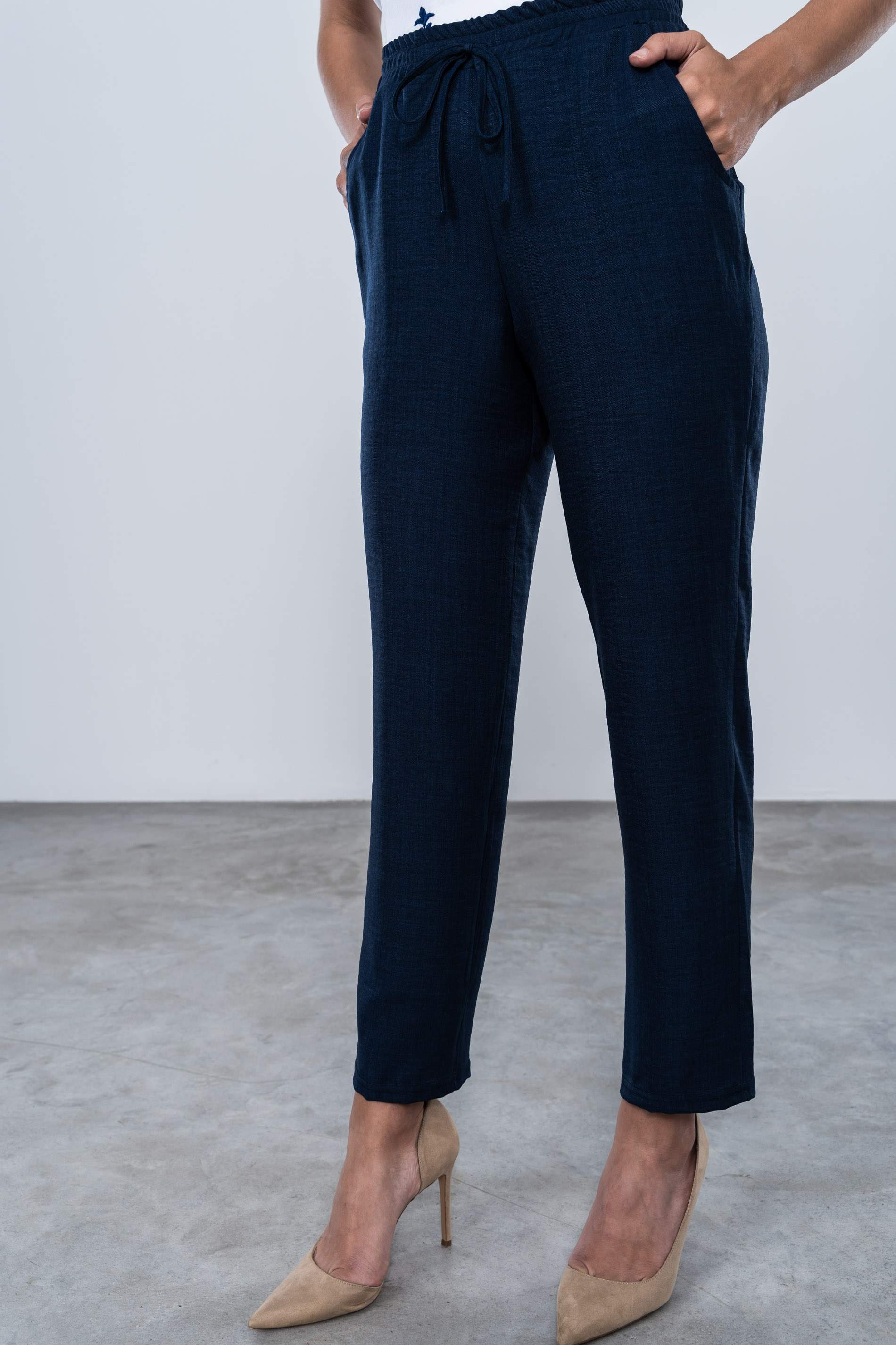 PANTALON HOLGADO BOLSILLOS MARINO