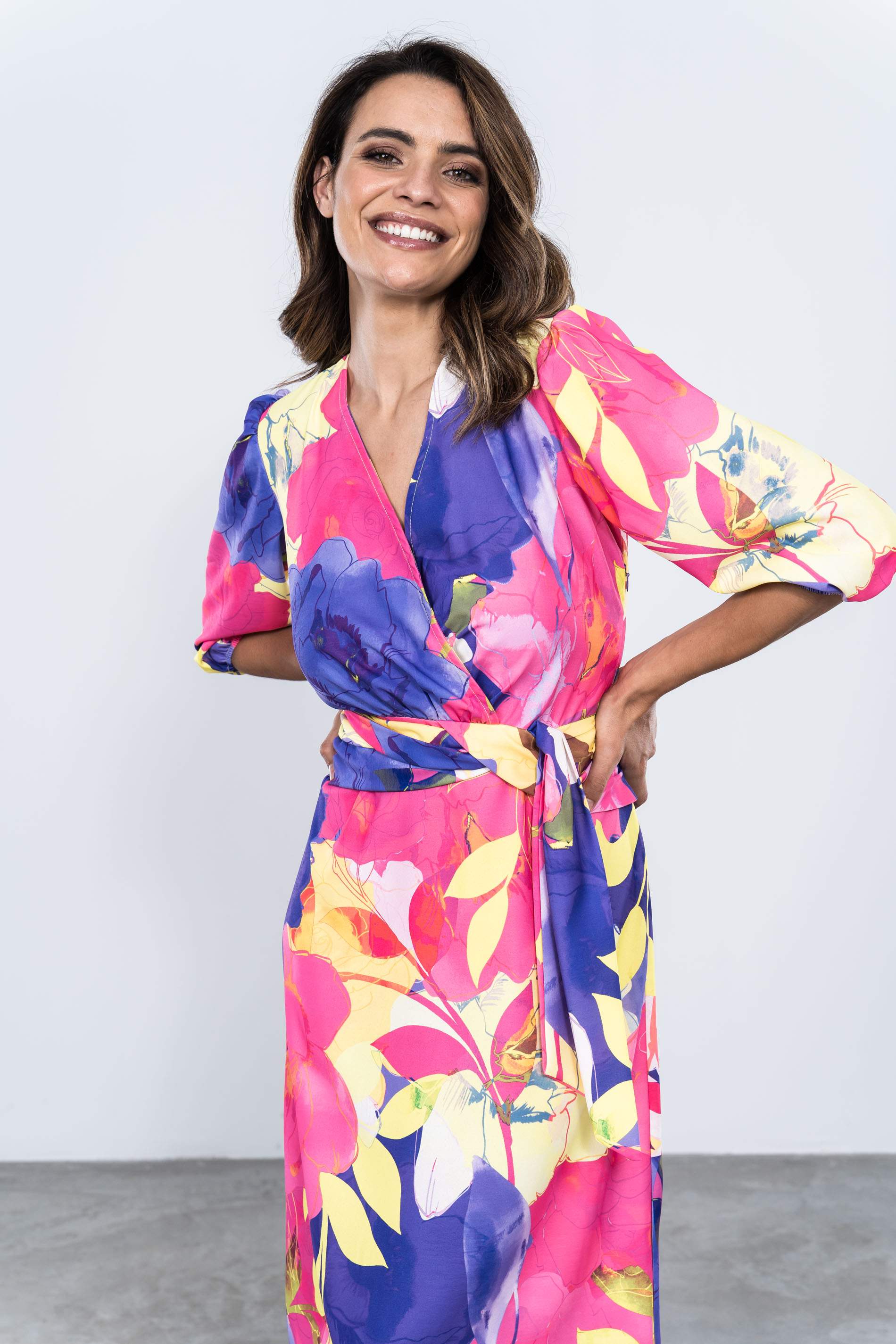 VESTIDO DRAPEADO CINTURA FLORAL