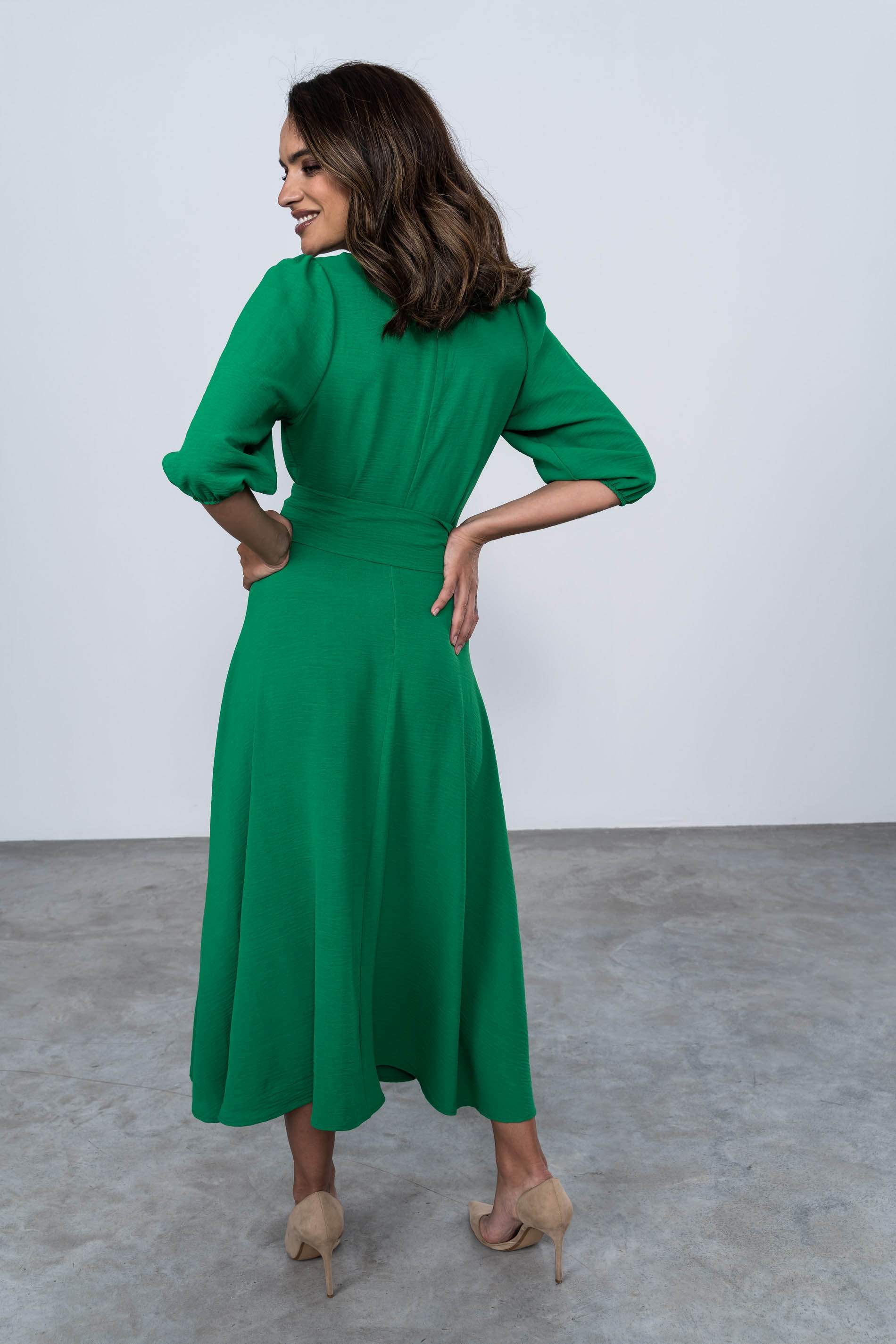 VESTIDO VUELO CINTURON VERDE