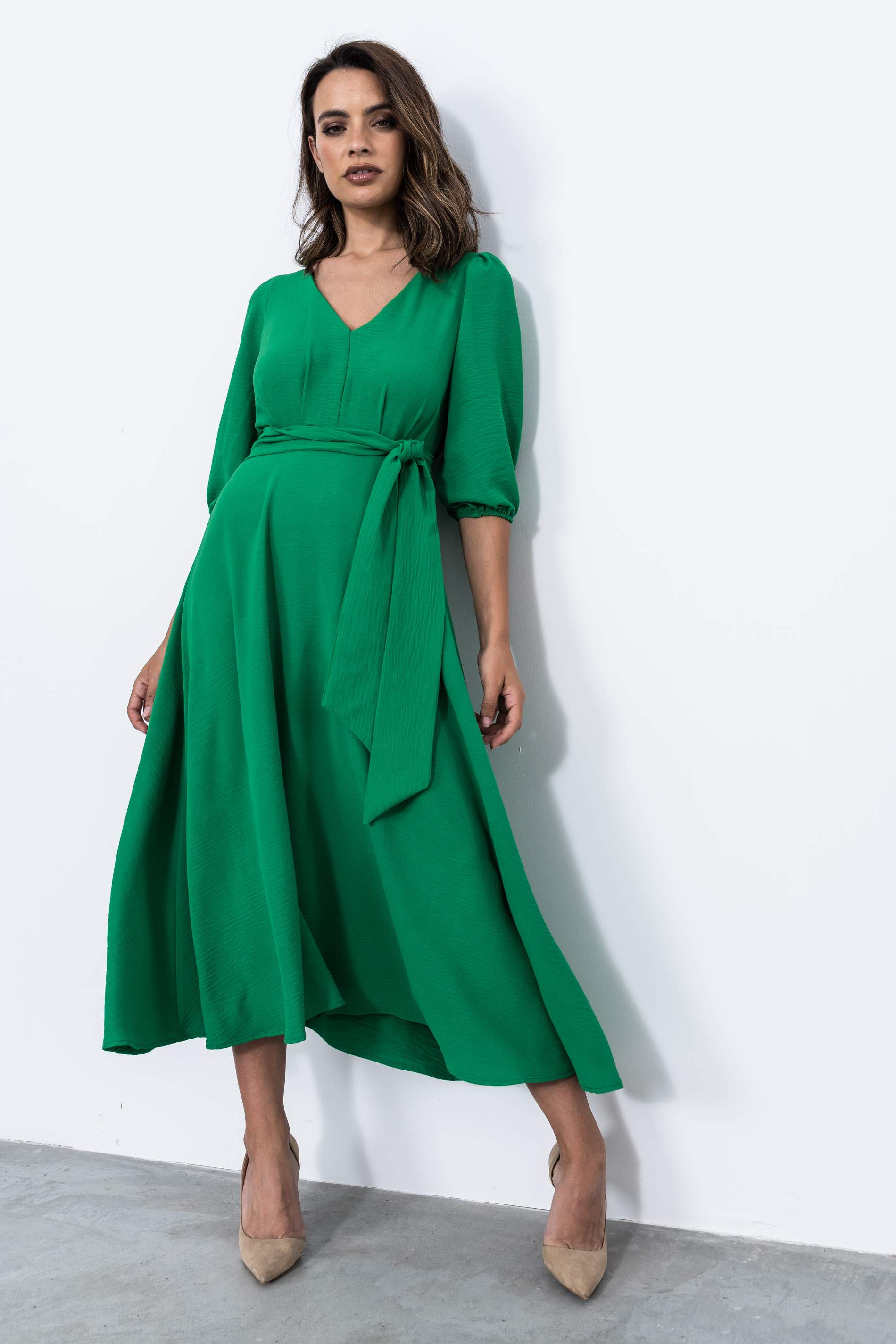 VESTIDO VUELO CINTURON VERDE