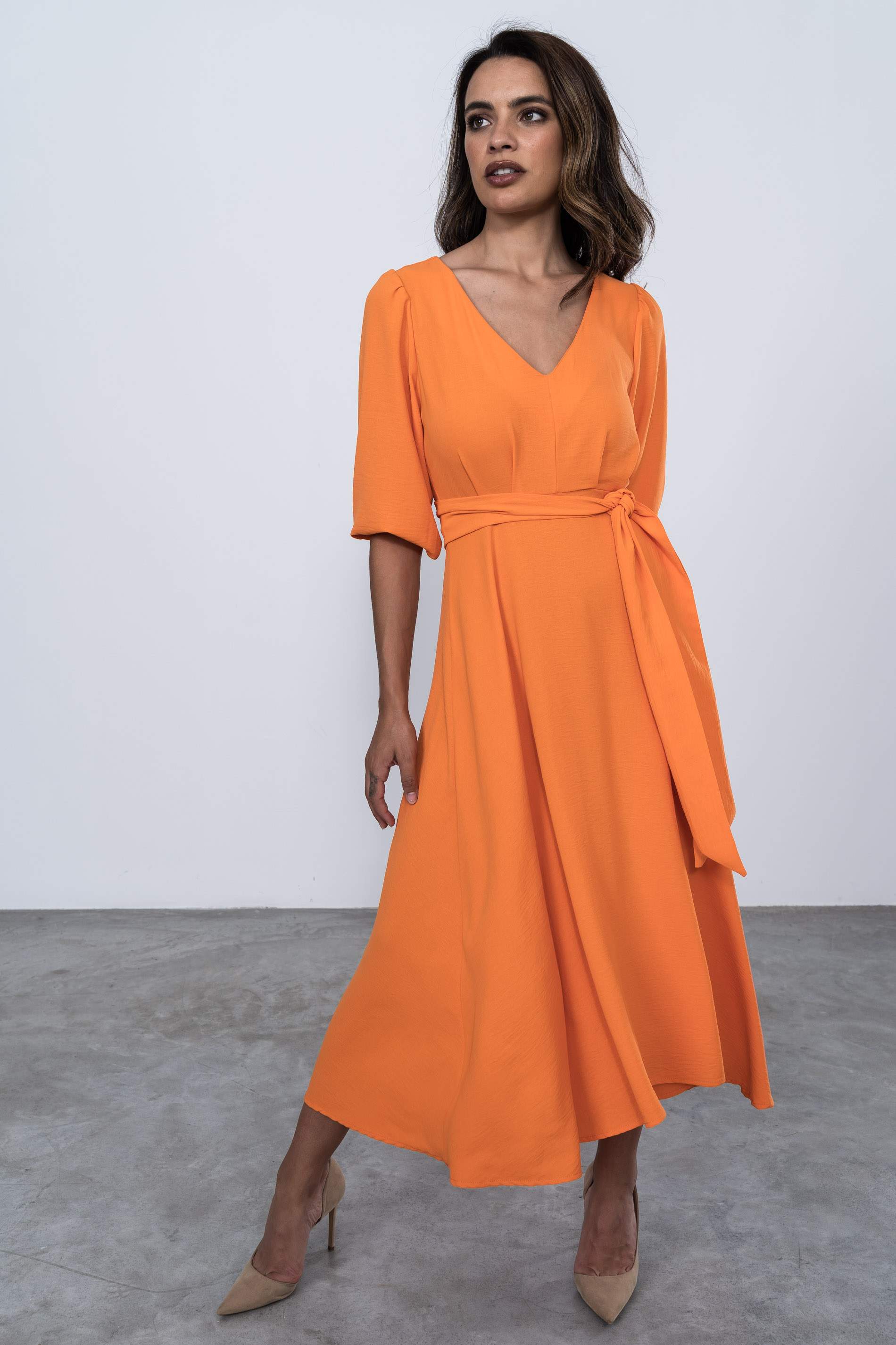 VESTIDO VUELO CINTURON NARANJA
