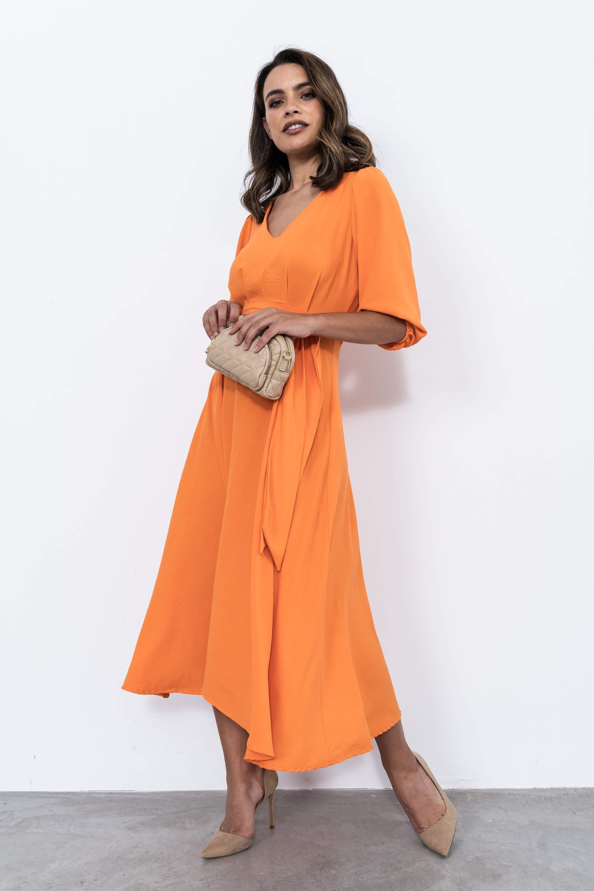 VESTIDO VUELO CINTURON NARANJA
