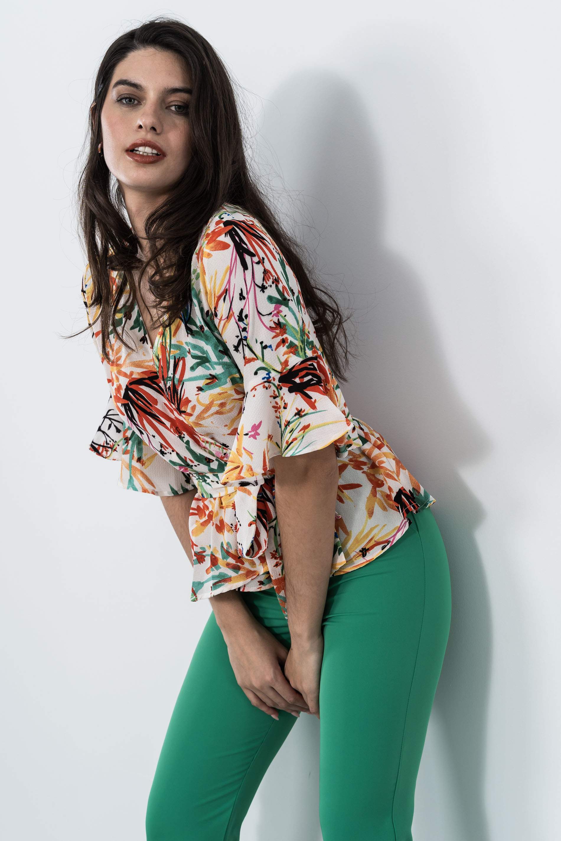 BLUSA CRUZADA RAMAS