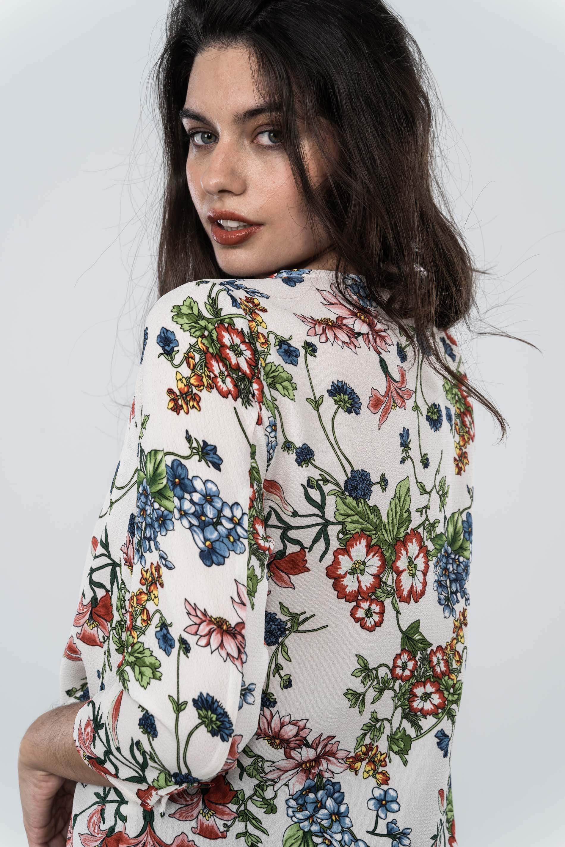 BLUSA CAPA DELANTERA AMAPOLAS BEIGE