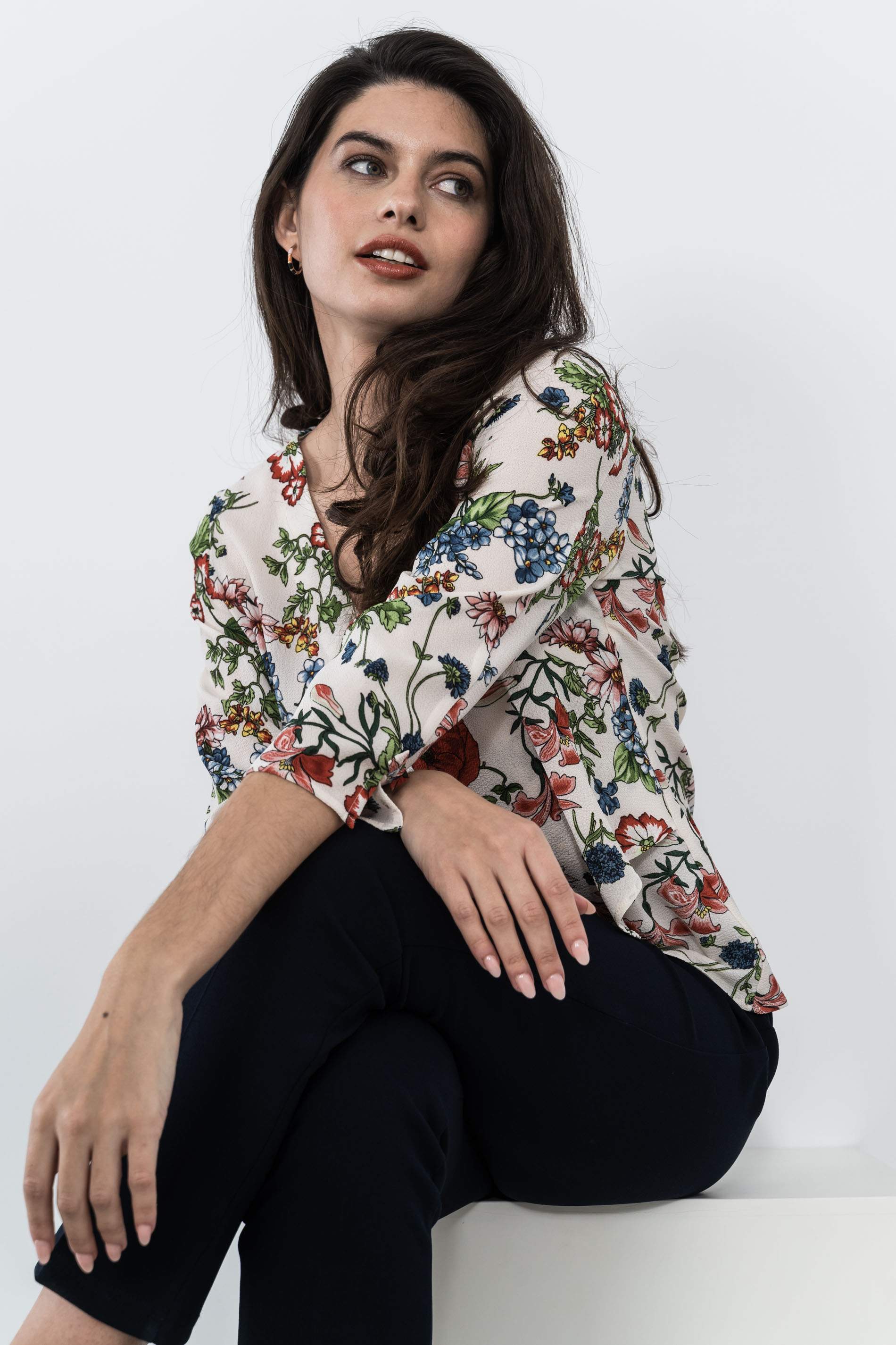 BLUSA CAPA DELANTERA AMAPOLAS BEIGE