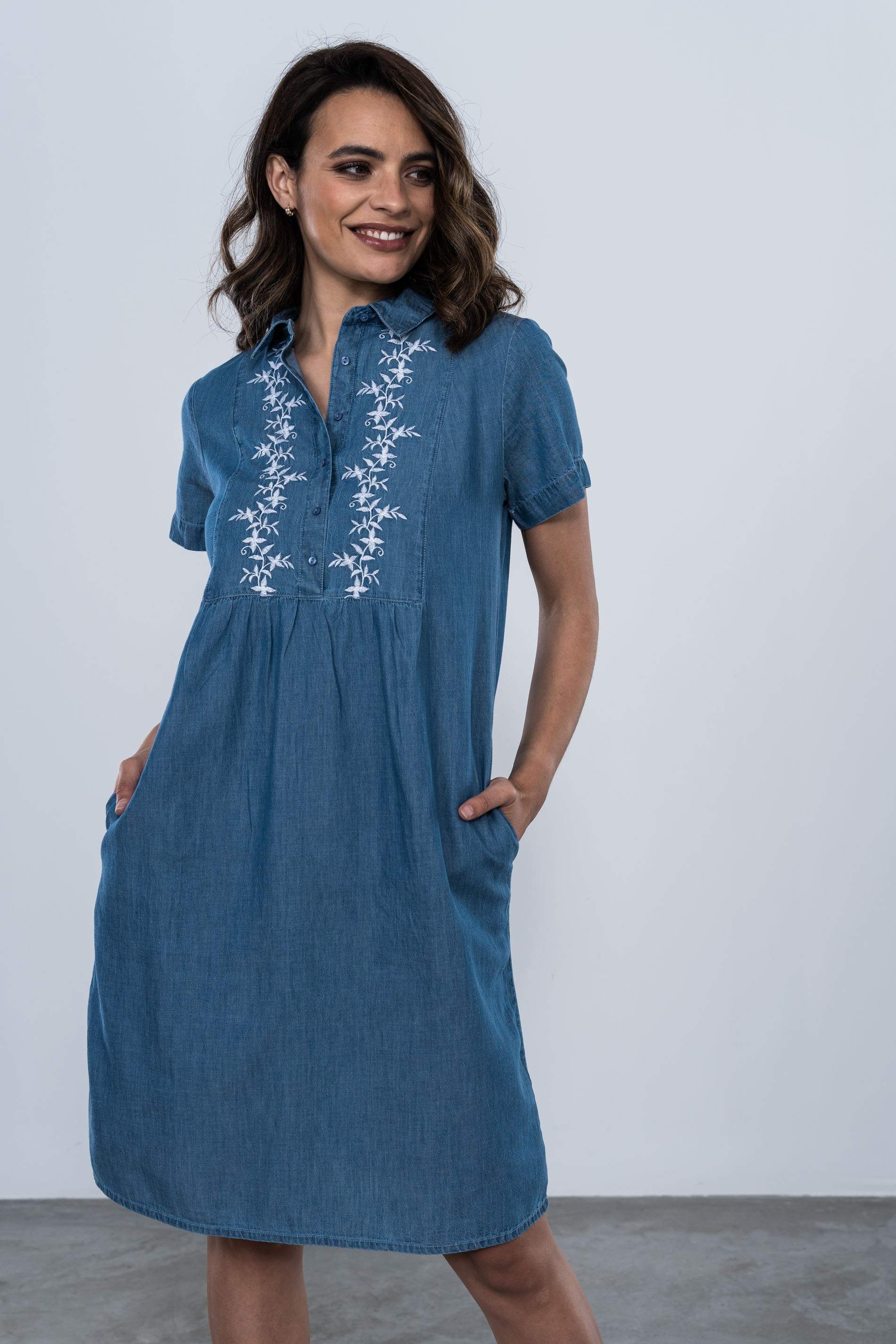 VESTIDO DENIM BORDADO FLORAL MC