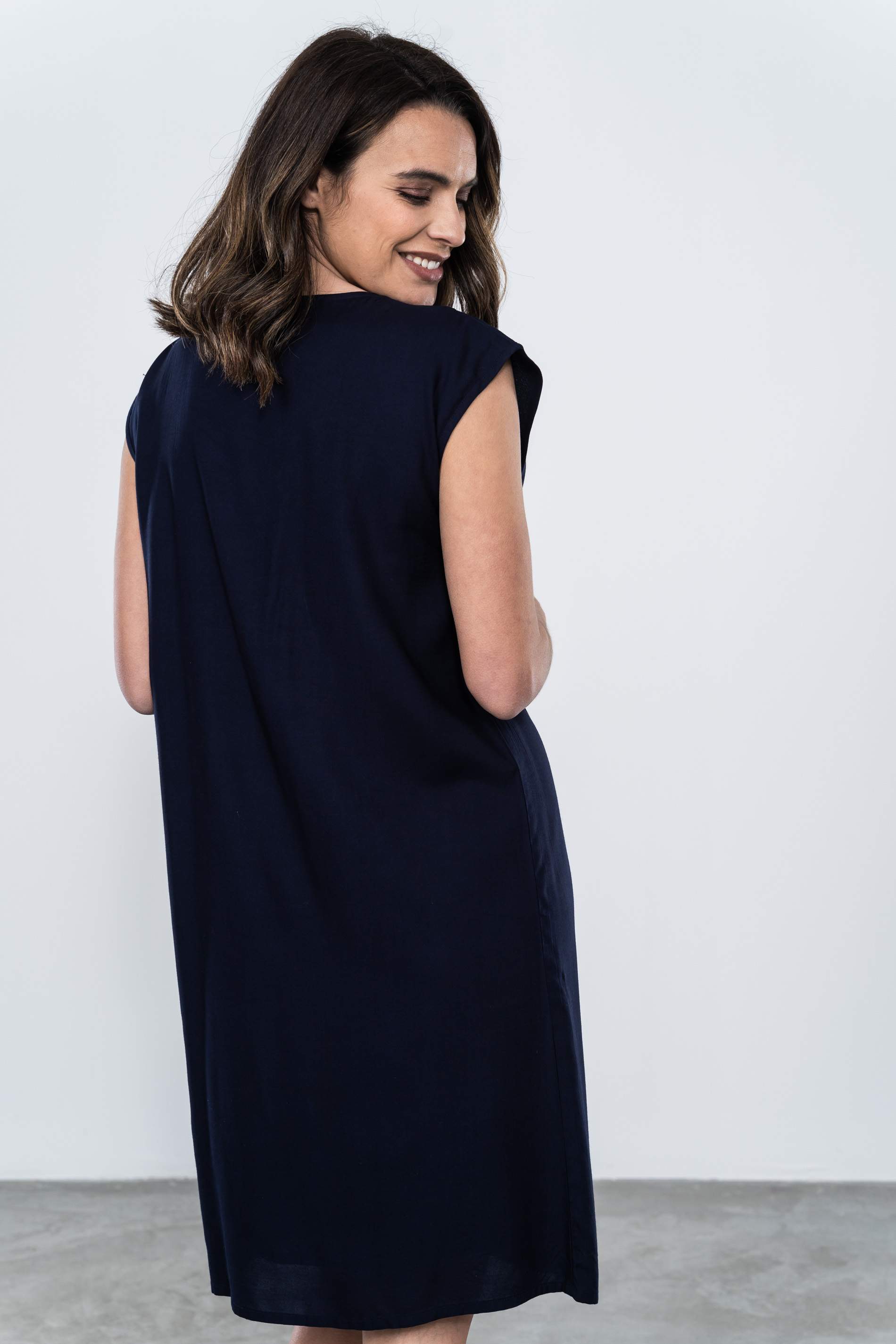 VESTIDO BORDADO RAMILLETES MS