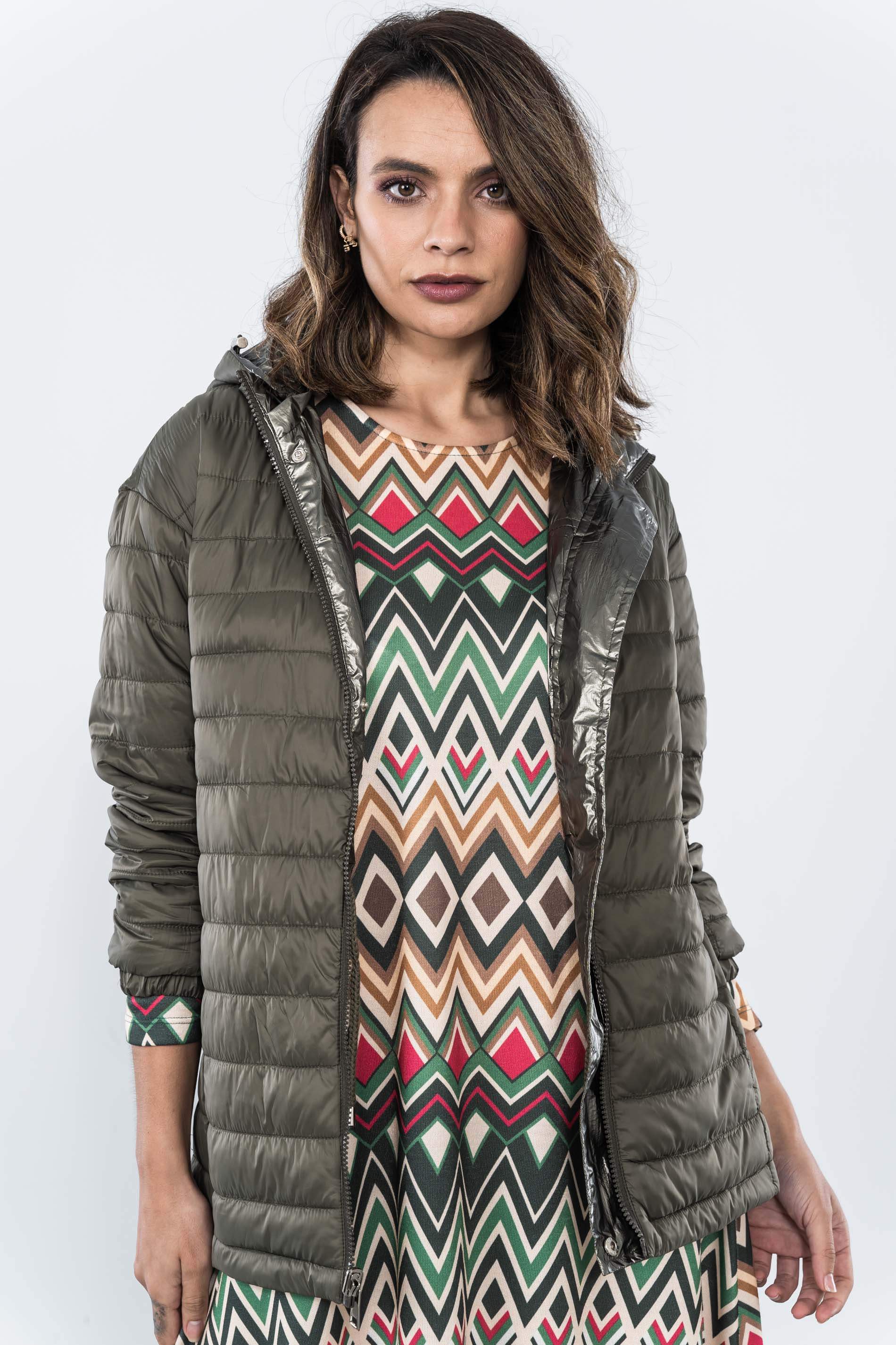 PARKA LIGERA REVERSIBLE METALIZADA FUCSIA