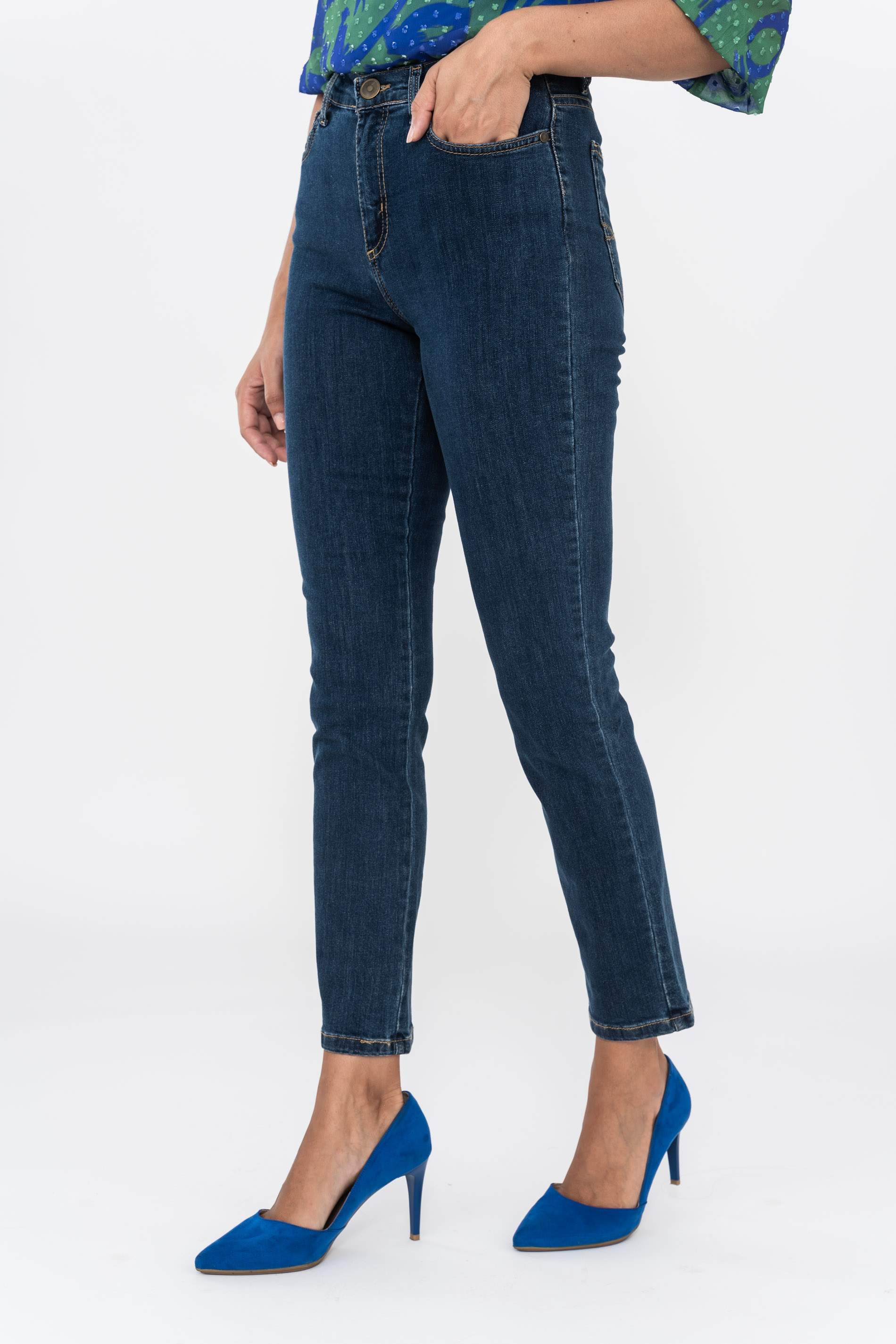 Pantalon vaquero recto cheap