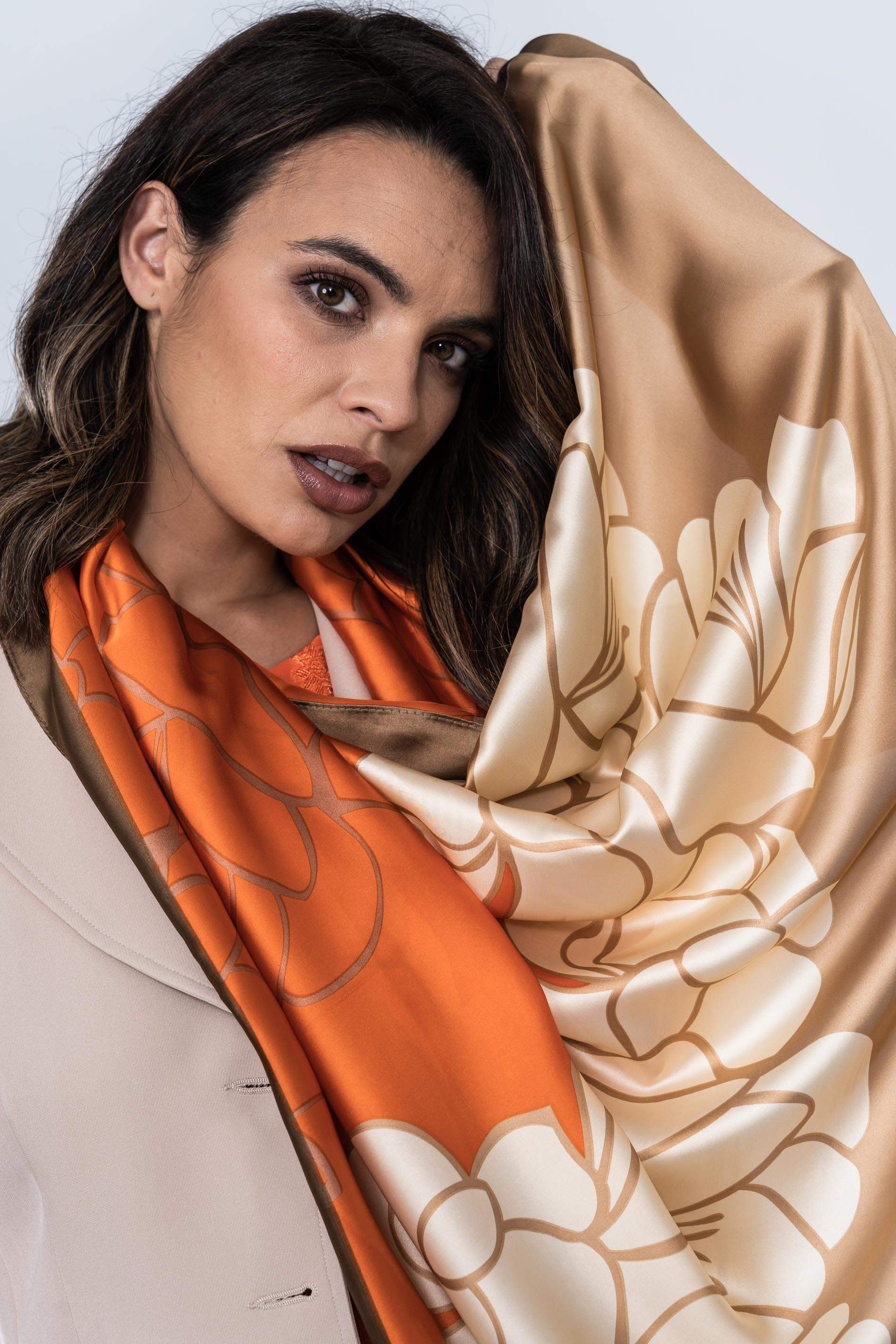 FOULARD EFECTO SEDA BLOQUES