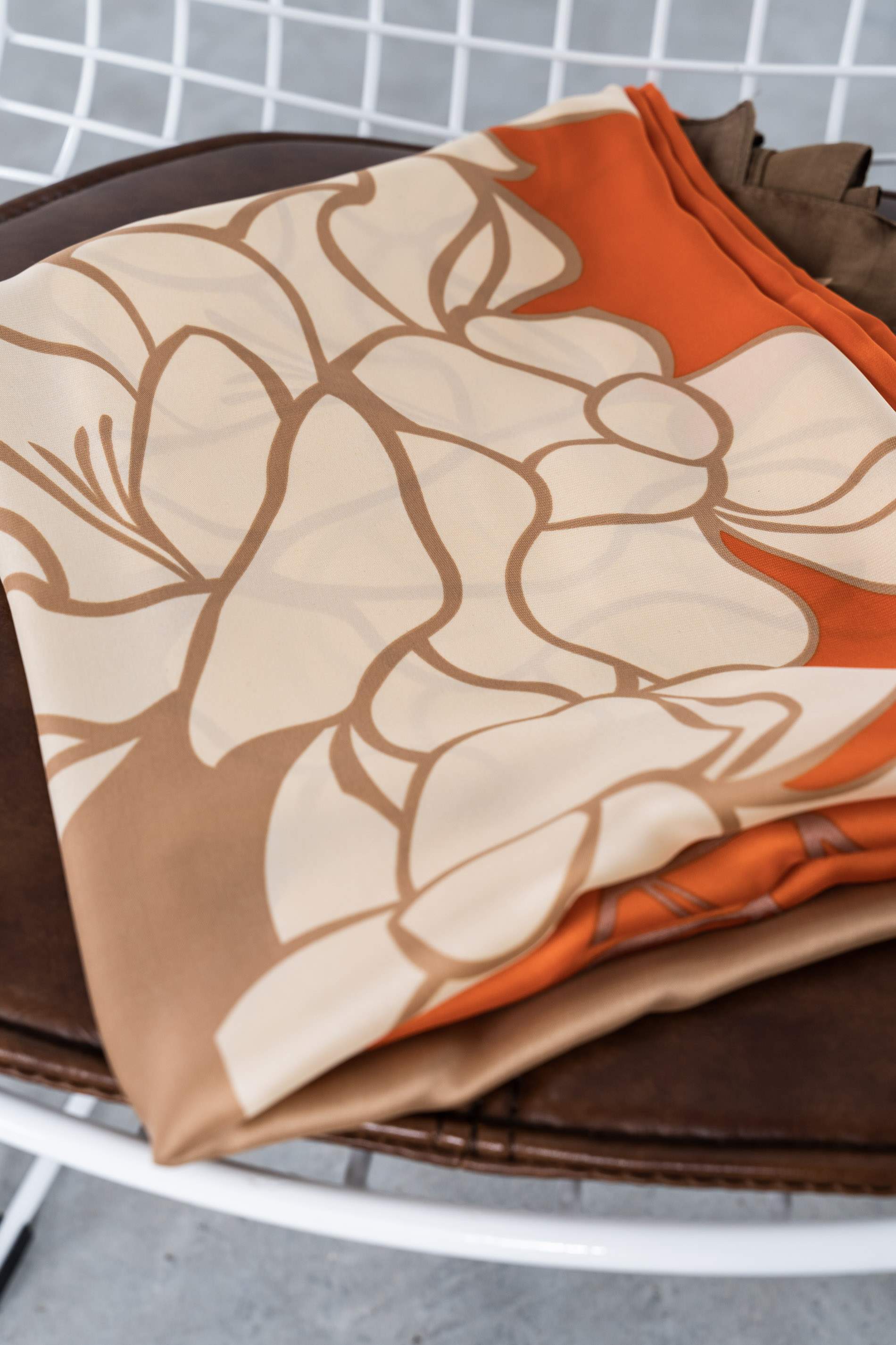 FOULARD EFECTO SEDA BLOQUES