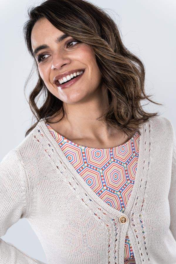 CHAQUETA CALADOS BOLSILLOS BEIGE