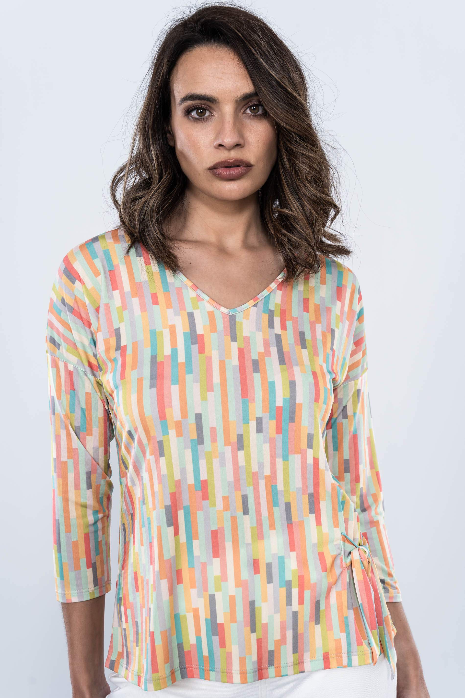 CAMISETA DETALLES NUDO COLORES MF