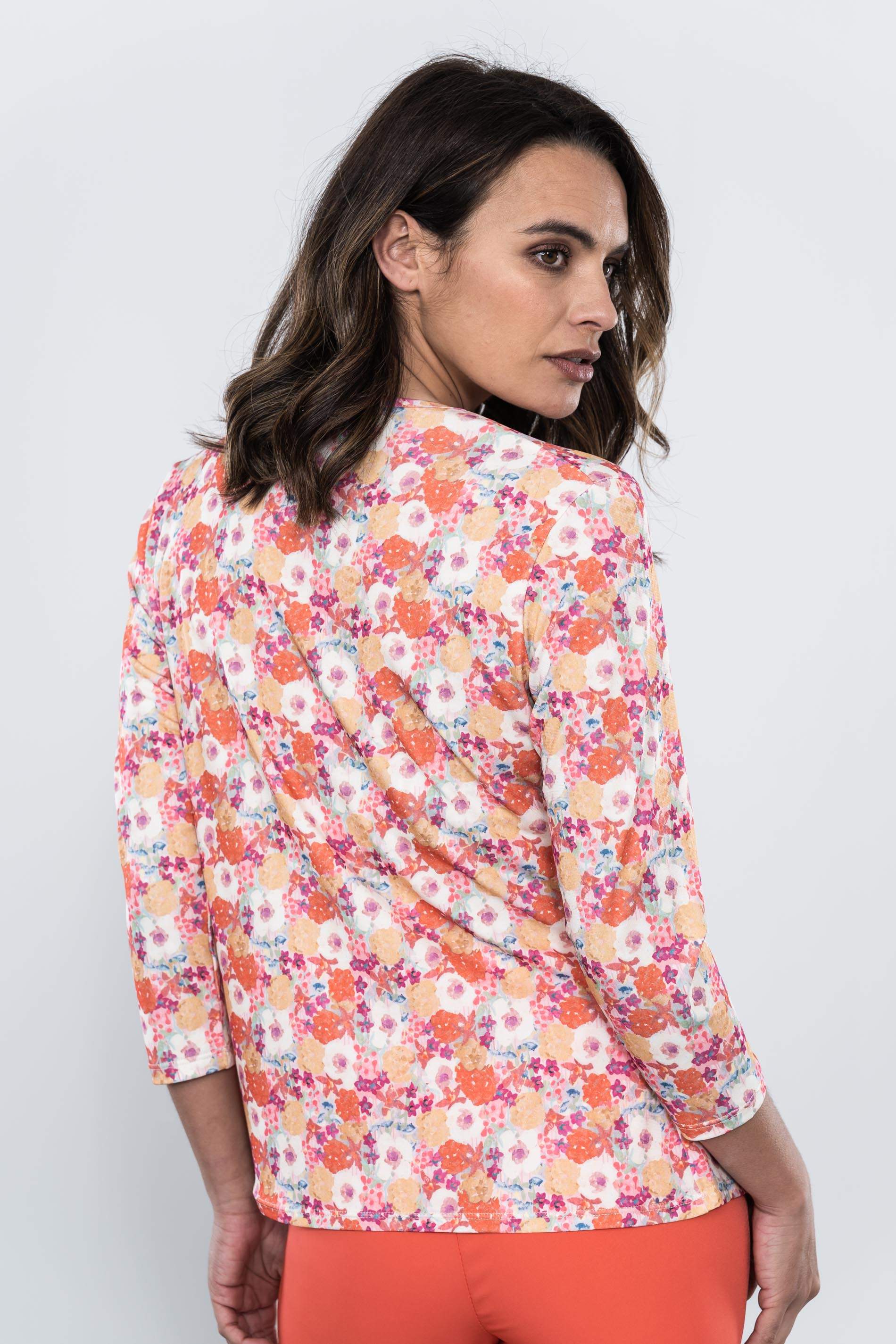 CAMISETA PLIEGUES FLOR ACUARELAS