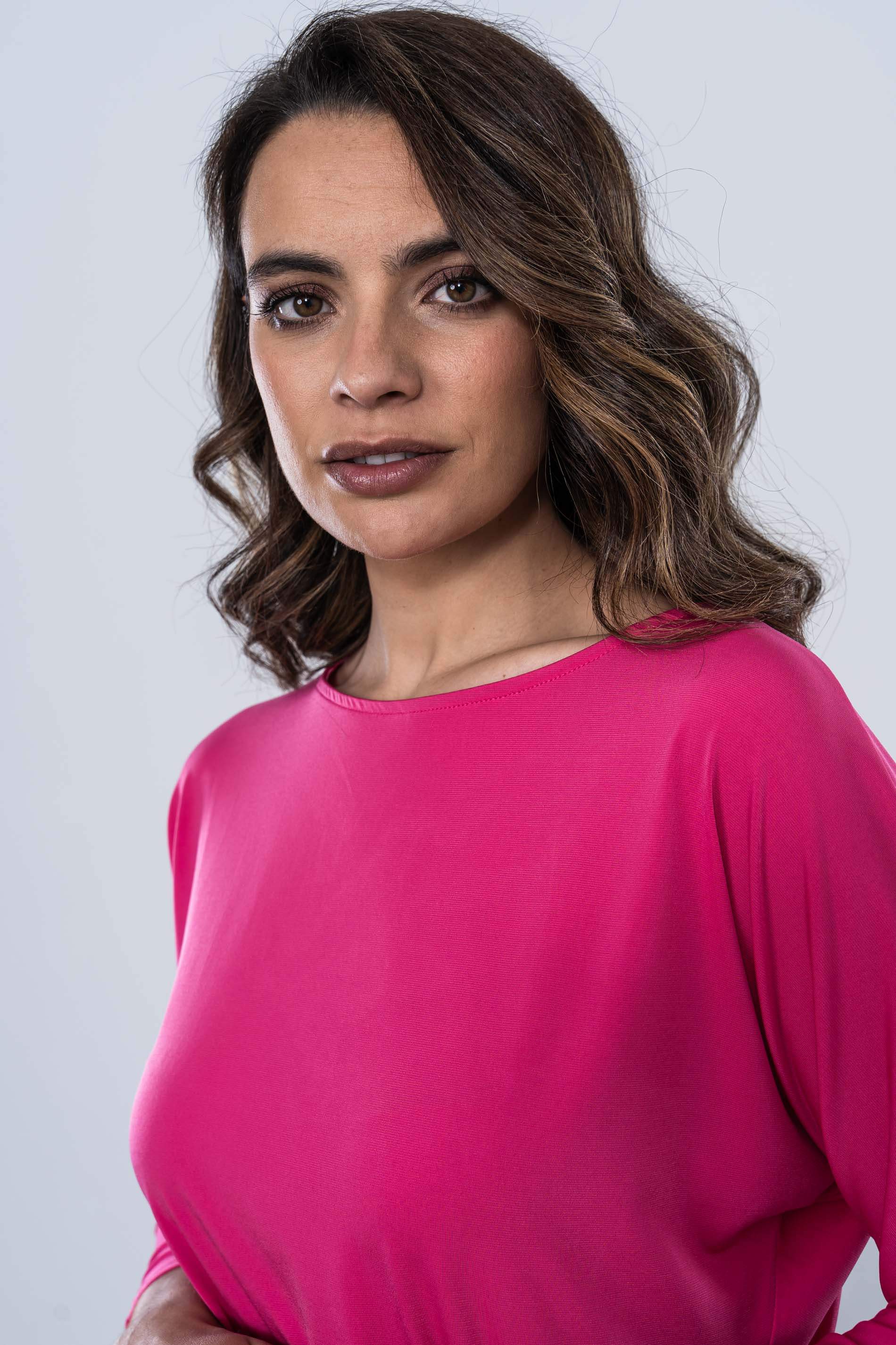 CAMISETA LAZADA CADERA FUCSIA