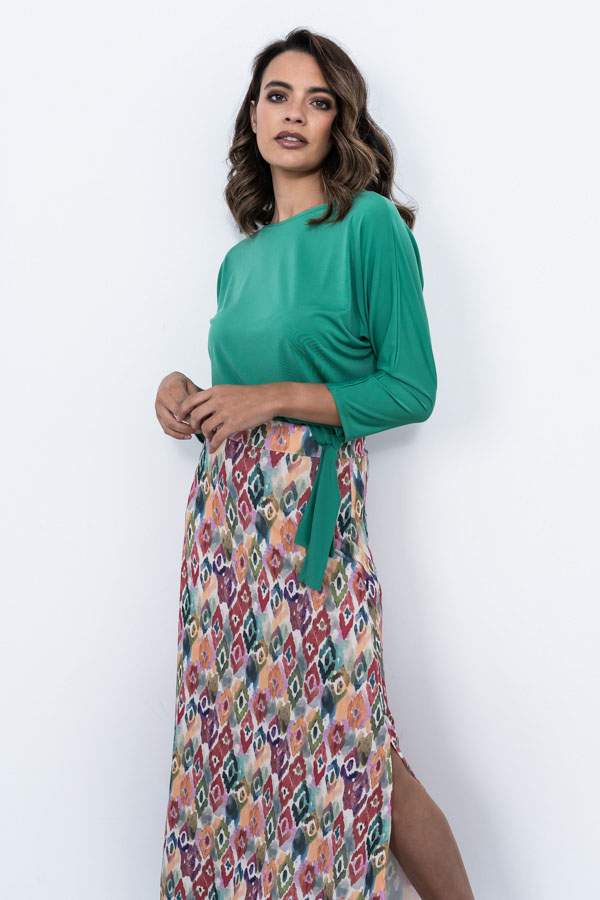FALDA LARGA ABERTURAS