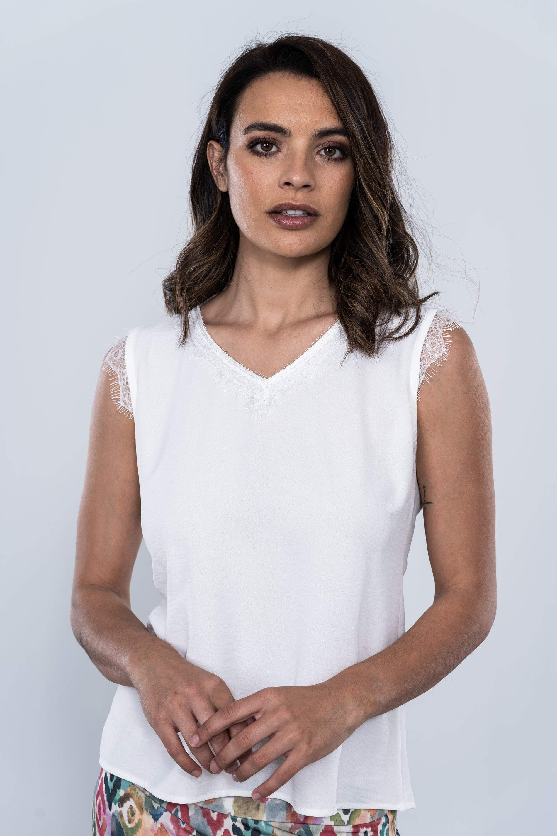 BLUSA COMBINADA ENCAJE BLANCA