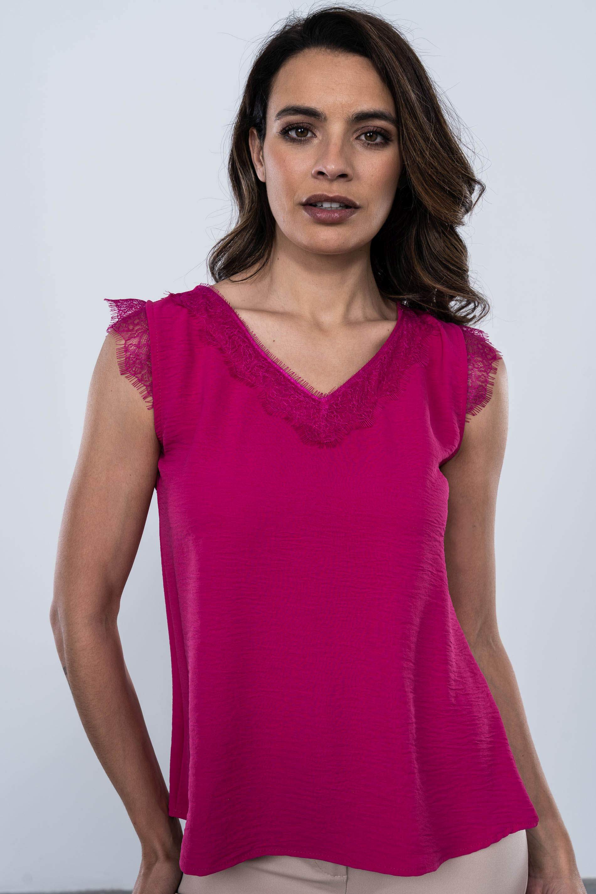 BLUSA COMBINADA ENCAJE FUCSIA