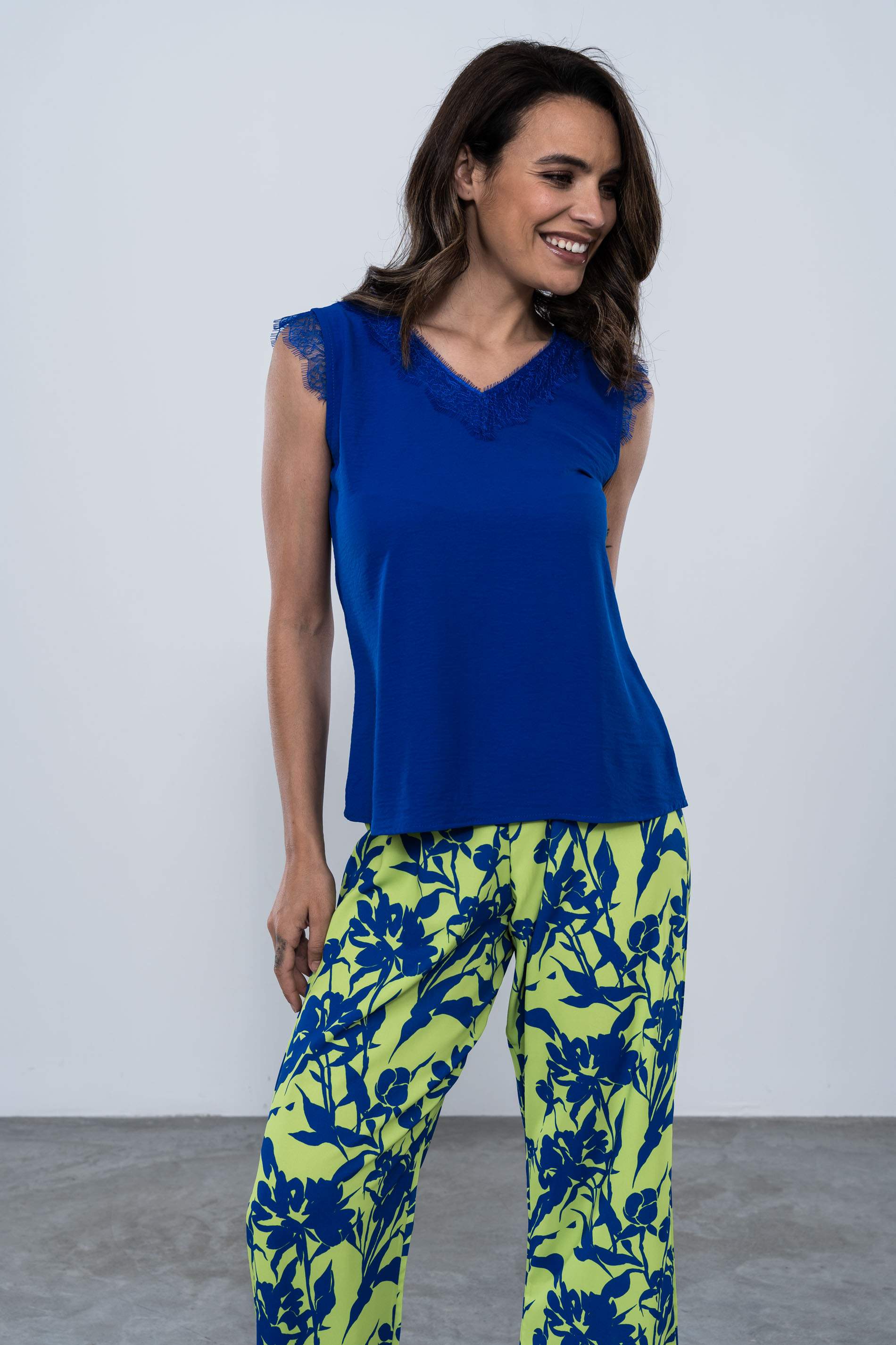 BLUSA COMBINADA ENCAJE TINTA
