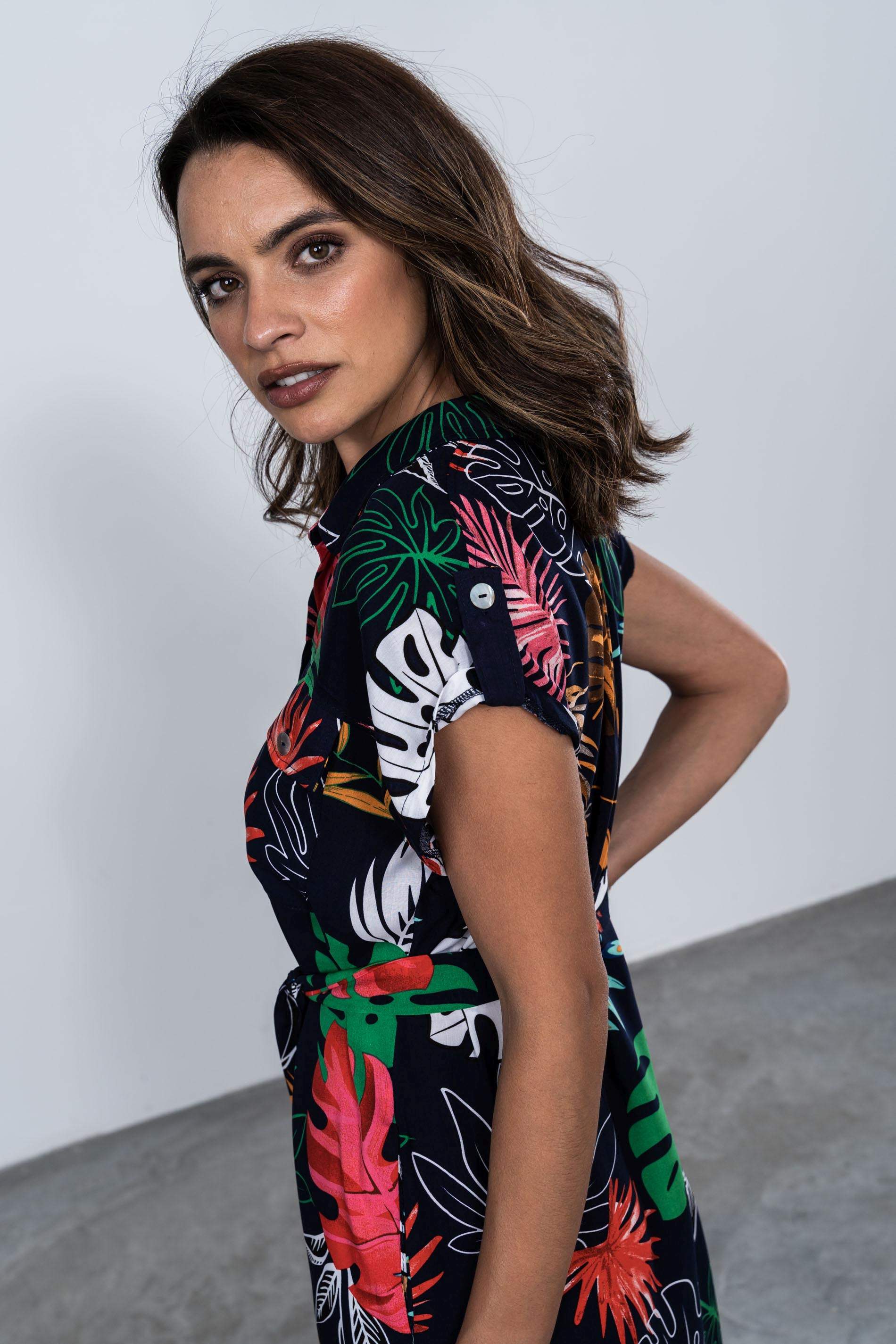 VESTIDO ESTAMPADO HOJAS 