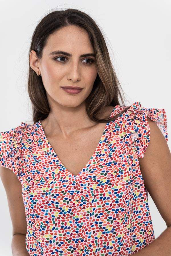 BLUSA PETALOS COLORES MANGA SISA VOLANTES.