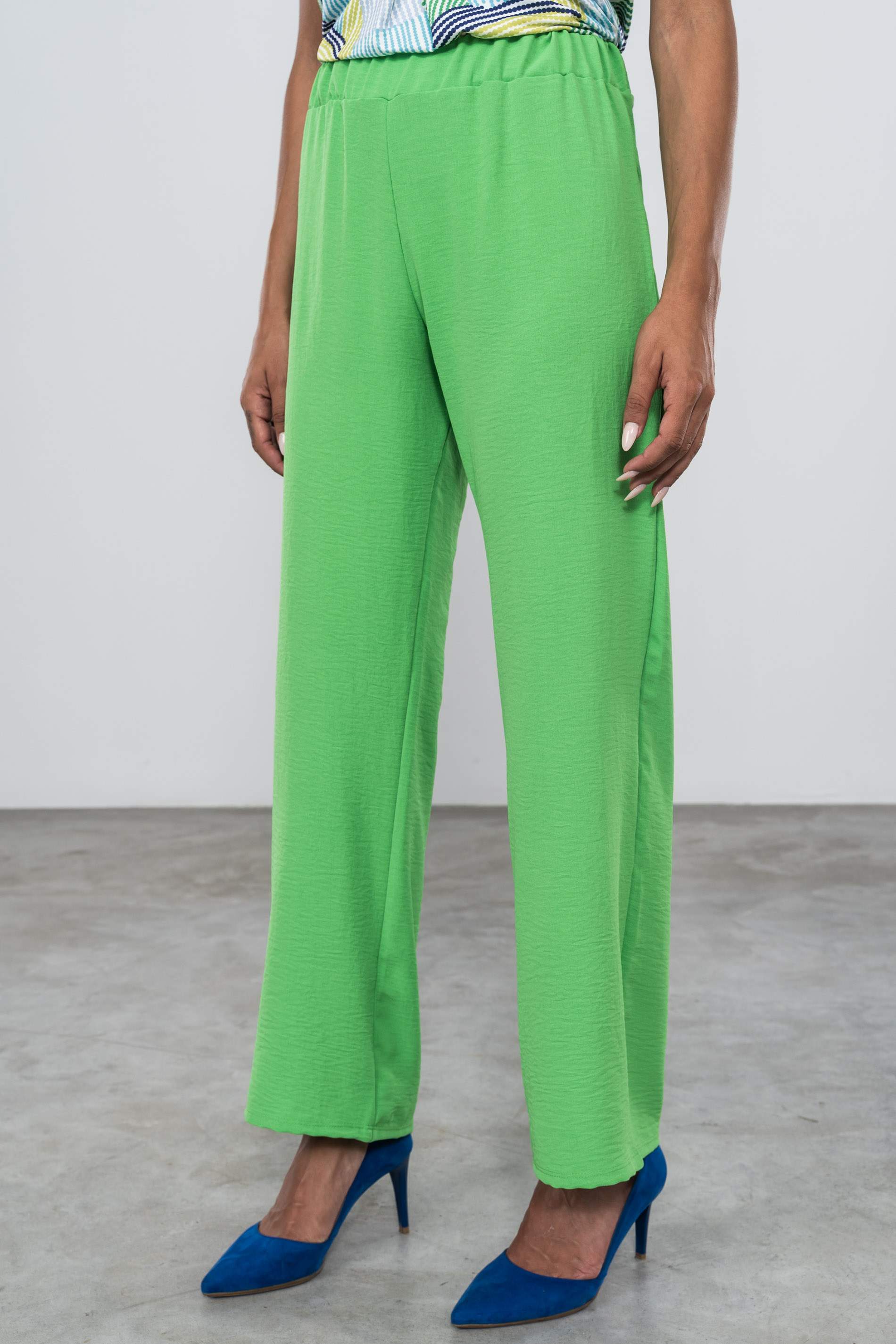 PANTALON FLUIDO COMA. VERDE