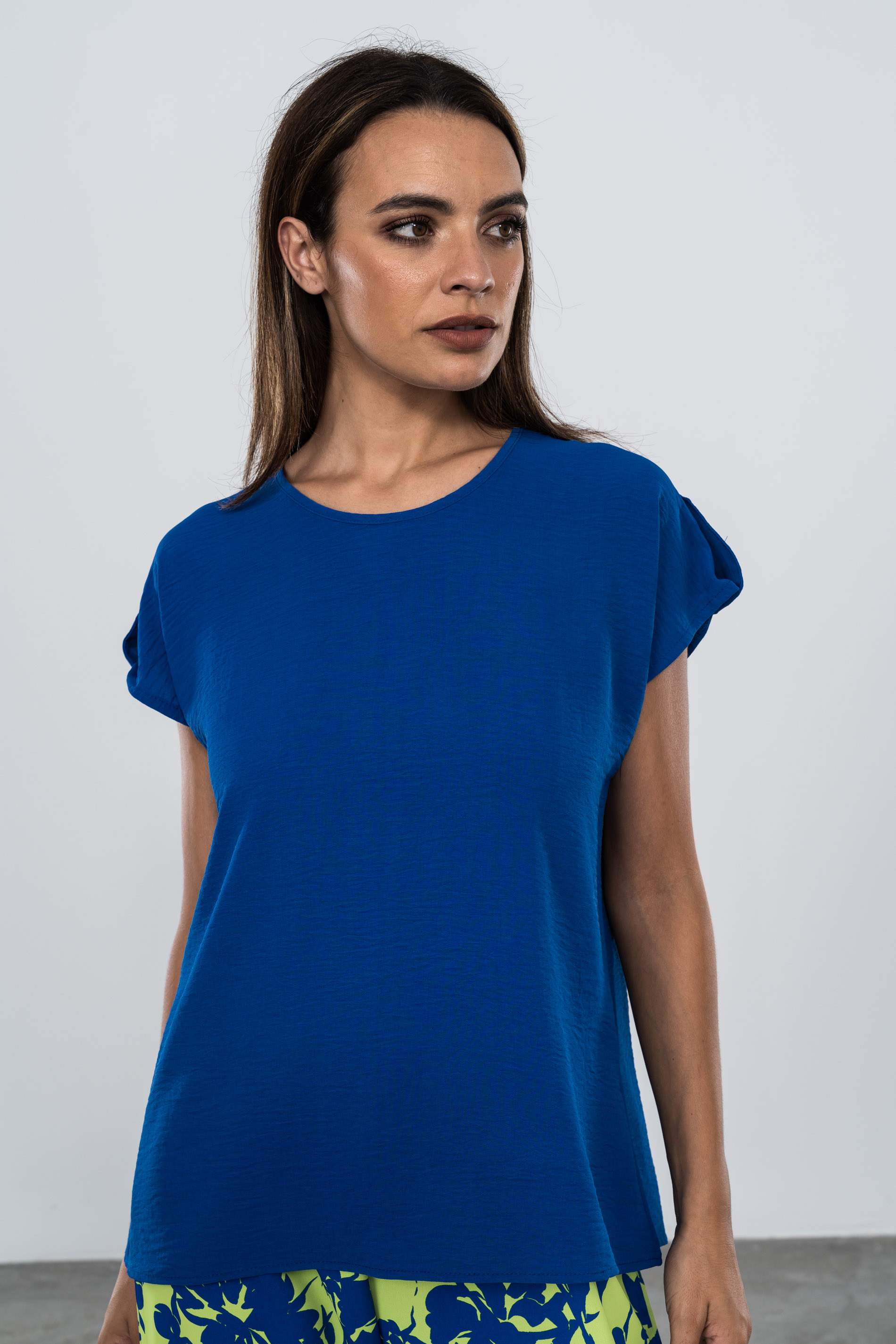 BLUSA MANGA DETALLE BOTON